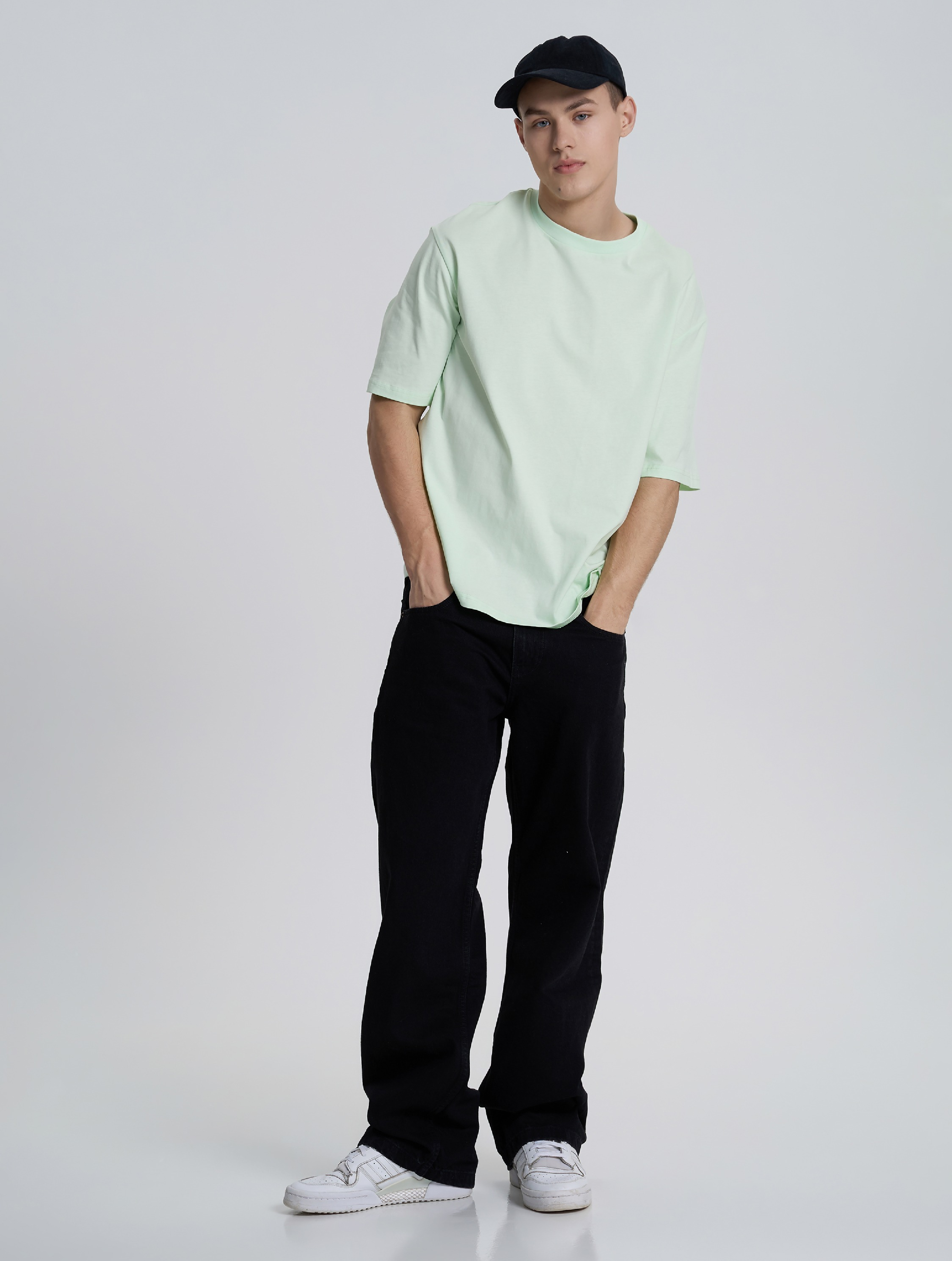 Футболка хлопковая мужская Roza 230926 L светло-зеленая фото 4