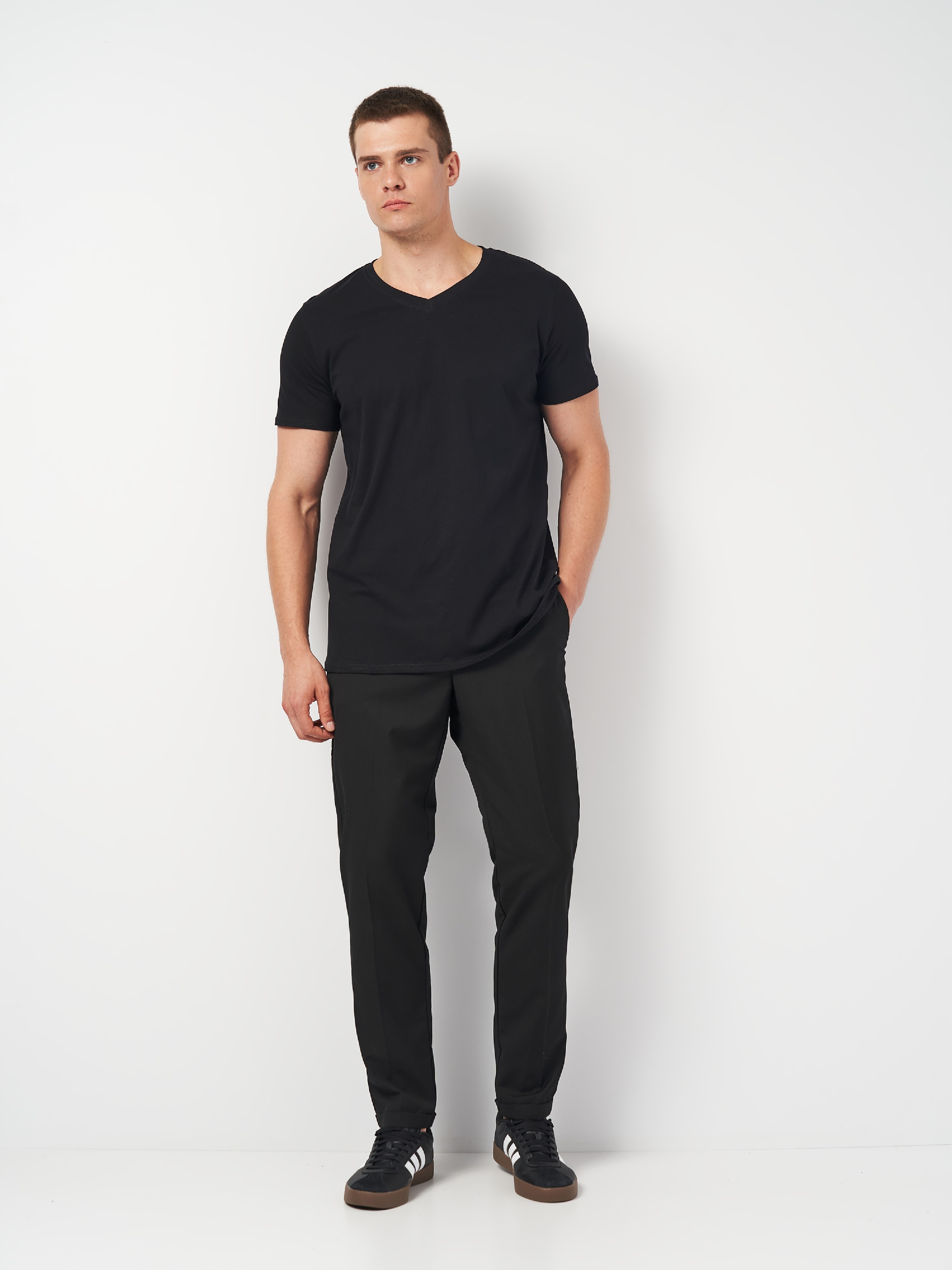 Футболка хлопковая мужская Roza 240444 M черная фото 4