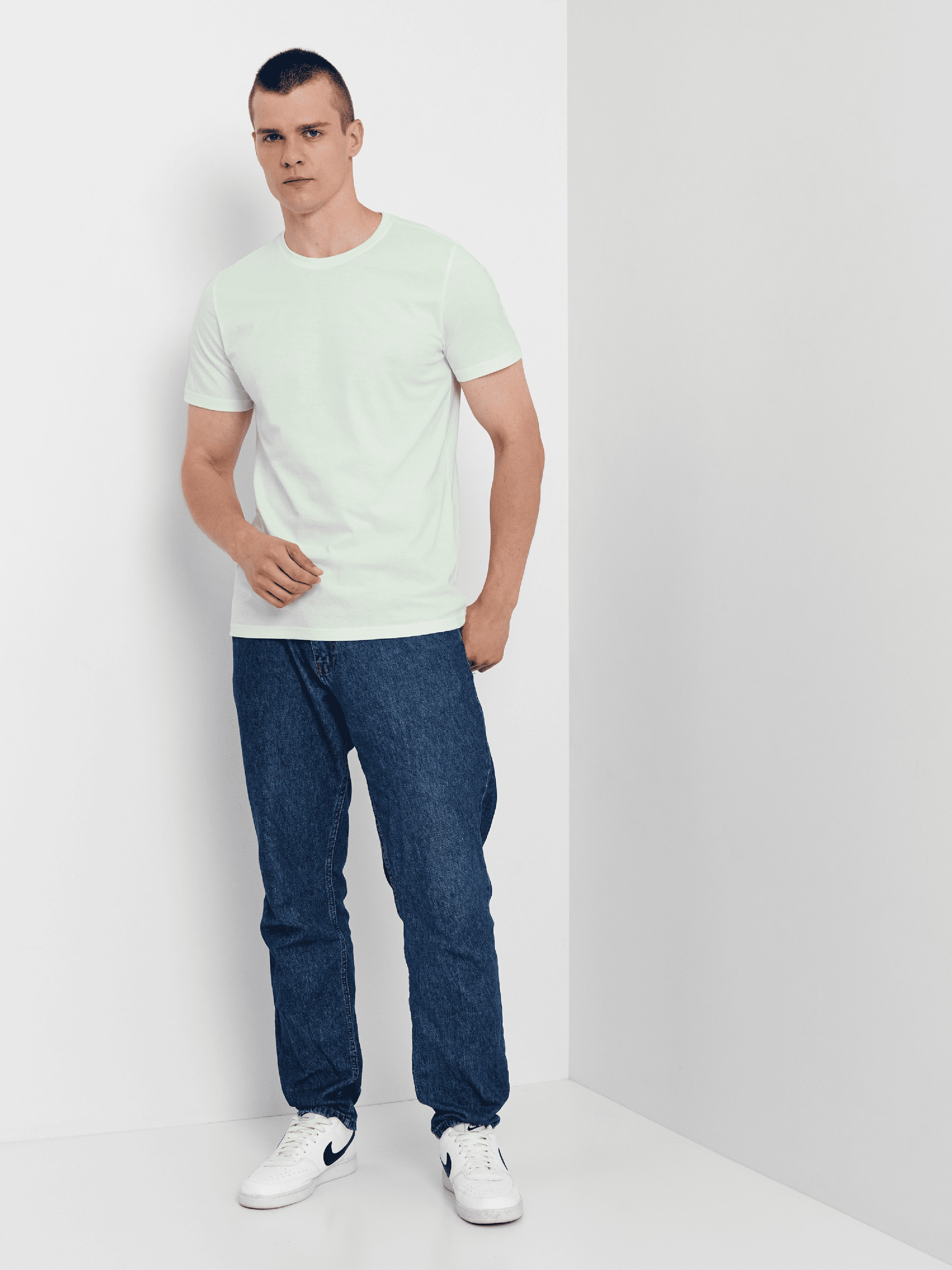 Футболка хлопковая мужская Roza 210135 XL светло-зеленая фото 4