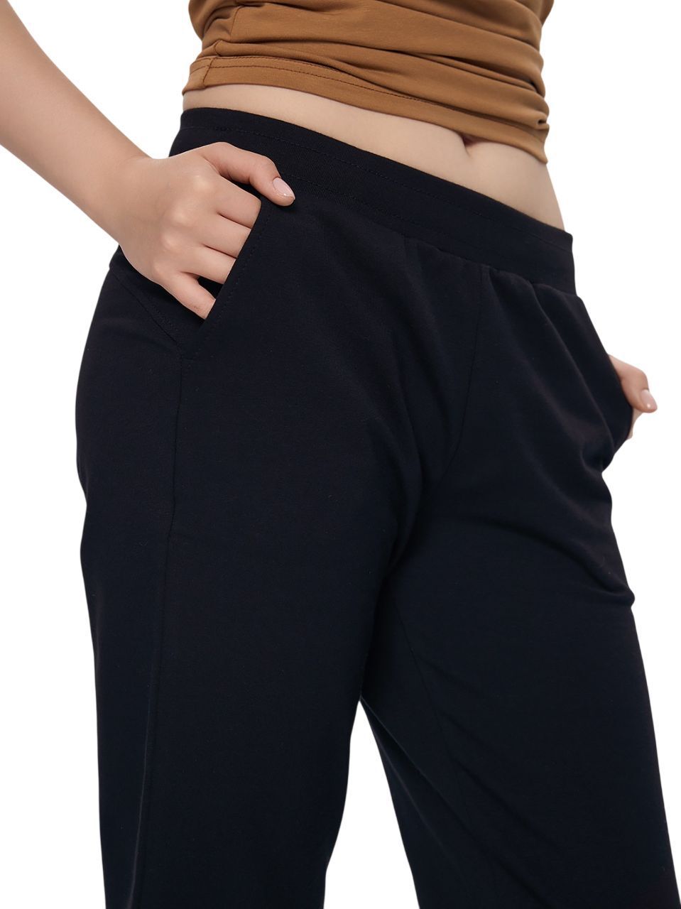 Спортивные штаны женские Roza 200124 3XL черные фото 