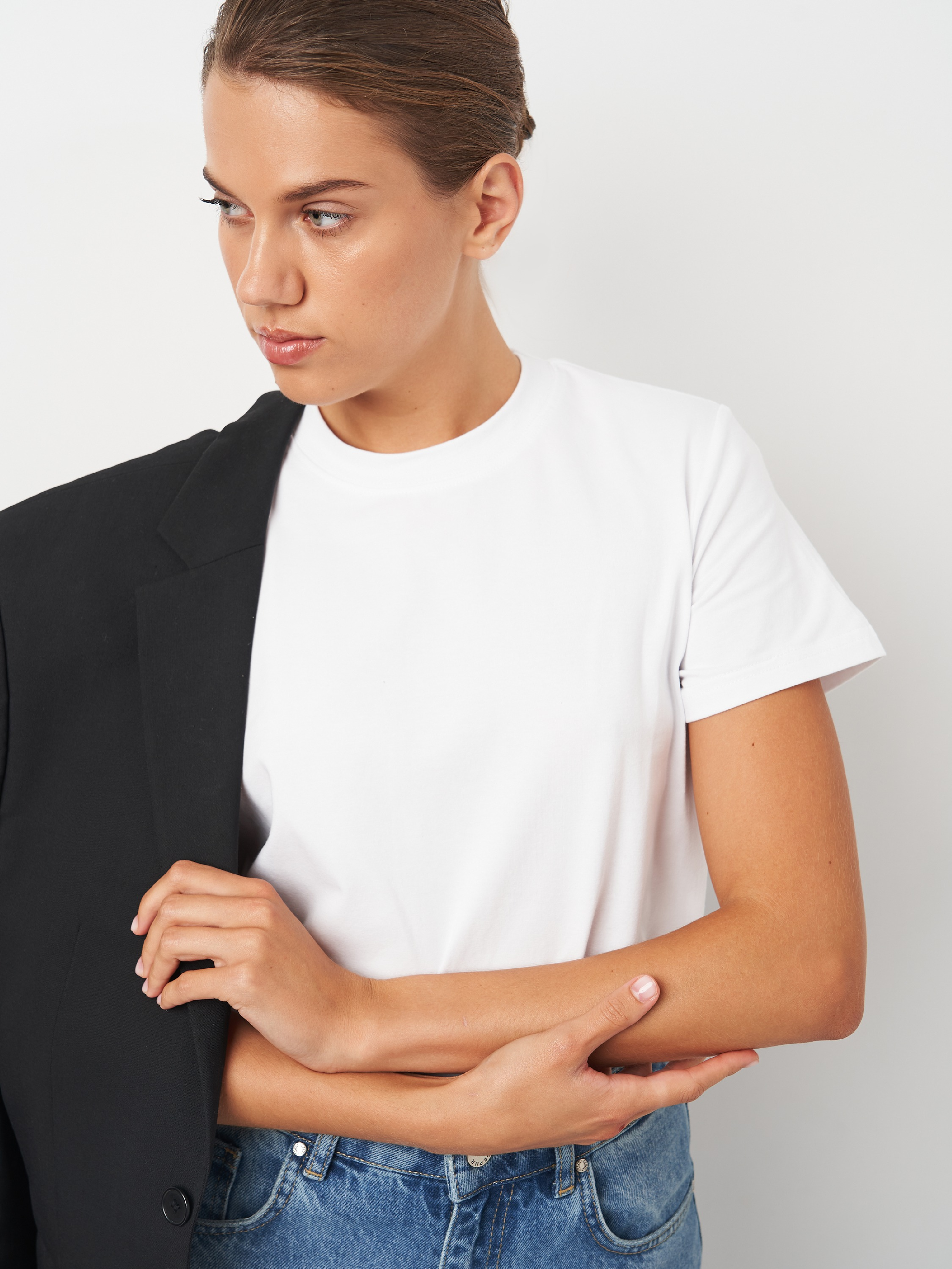 Футболка хлопковая женская Roza 231103 XS белая фото 3