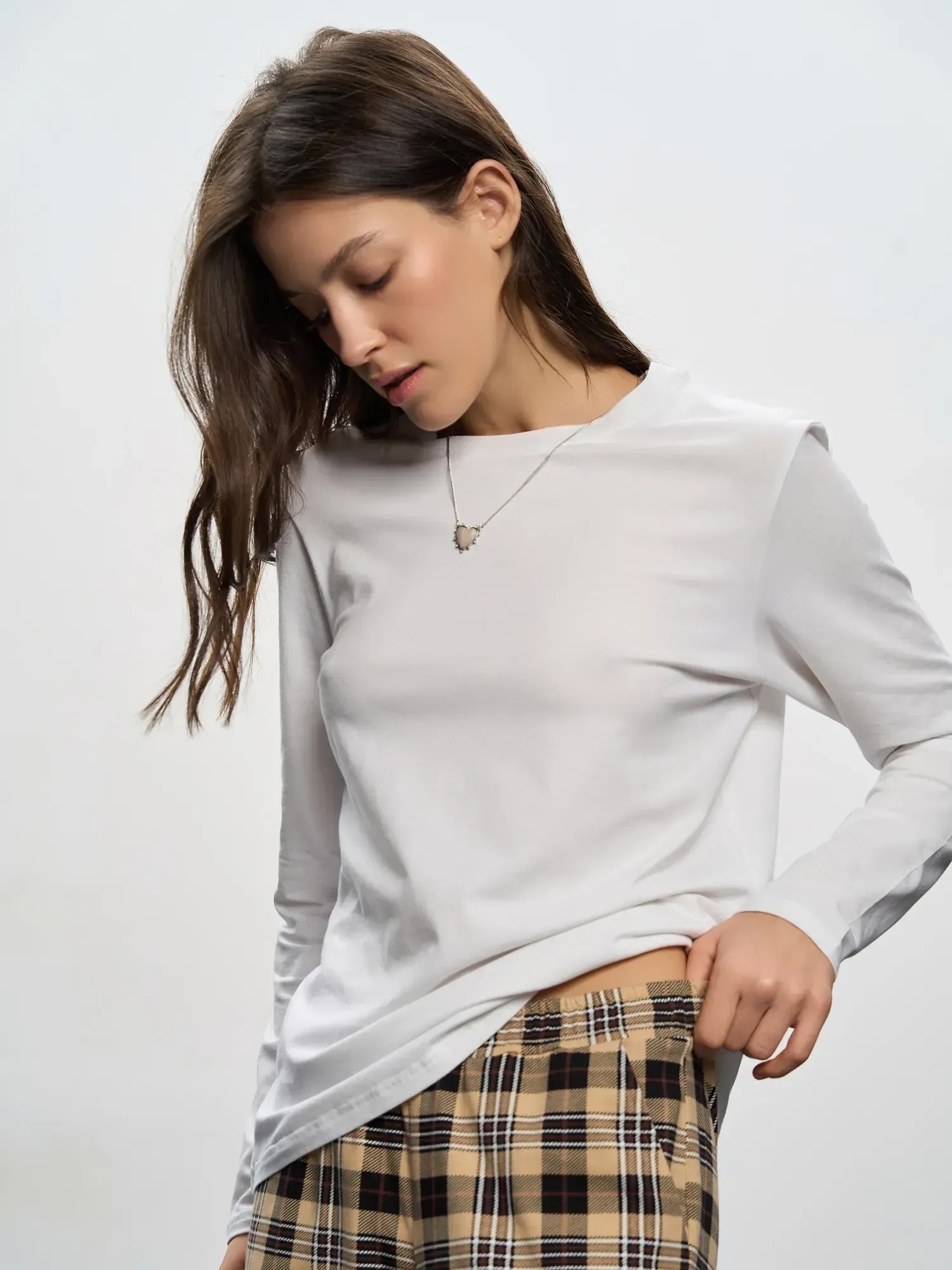 Лонгслив жіночий Roza 251020 L білийфото4