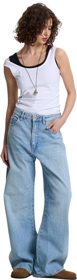 Майка женская Roza 200126 M белая фото 4