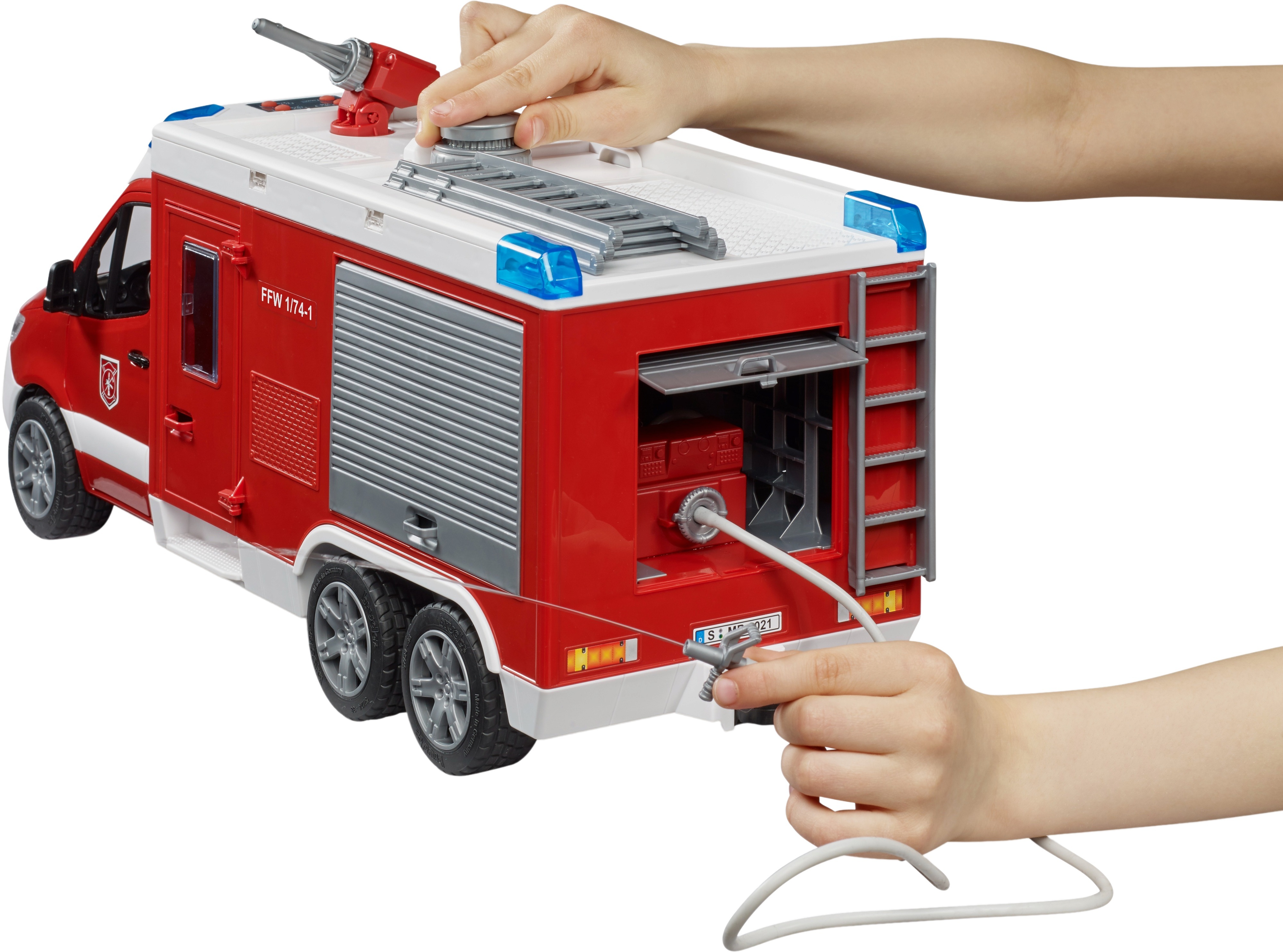 Пожарный автомобиль Bruder MB Sprinter (2680) фото 