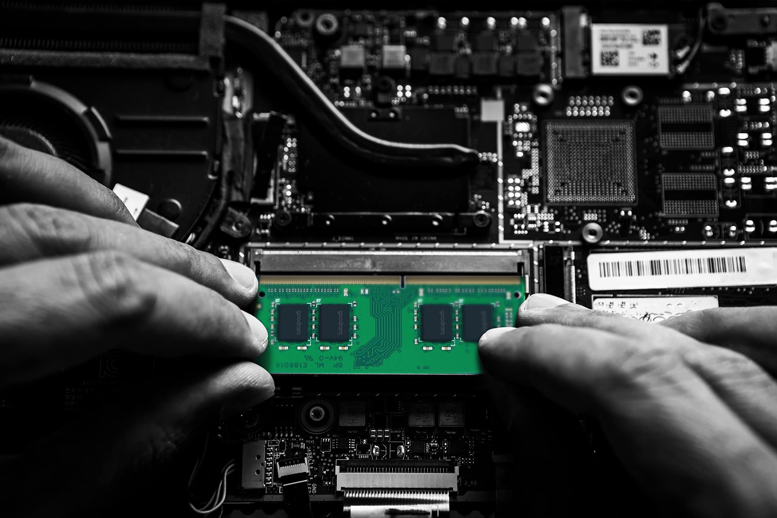 Пам'ять для ноутбука Goodram DDR4 16GB 2400 MHz (GR2400S464L17/16G)фото