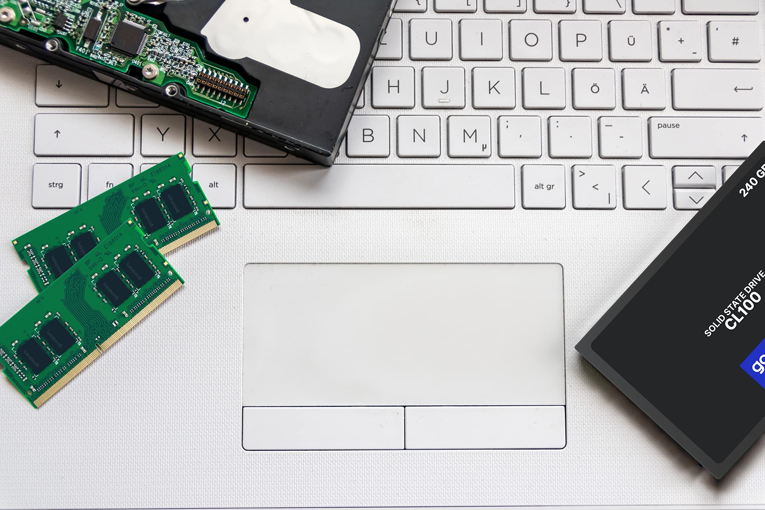 Пам'ять для ноутбука Goodram DDR4 16GB 2400 MHz (GR2400S464L17/16G)фото