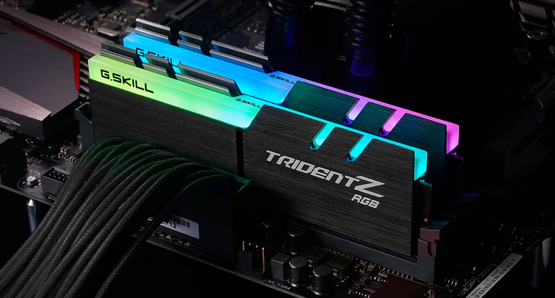 Пам'ять для ПК G.Skill DDR4 32GB (2x16GB) 3600 MHz Trident Z RGB (F4-3600C18D-32GTZR)фото