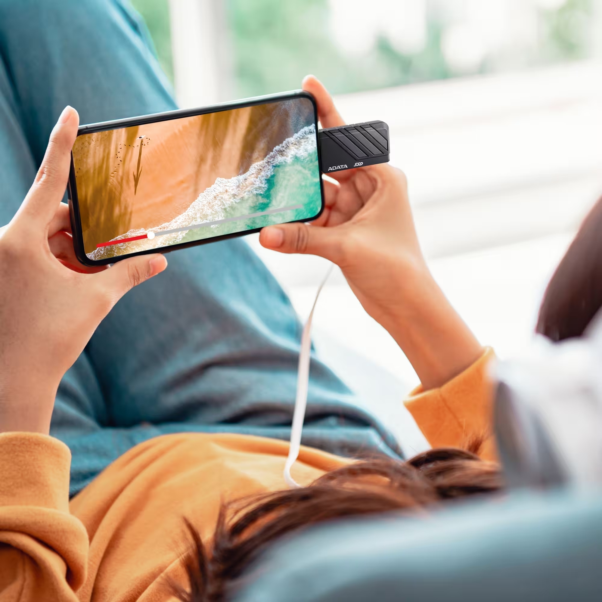 SSD накопитель ADATA USB 3.2 2TB SC735 (SC735-2000G-CCBK/GY) фото 