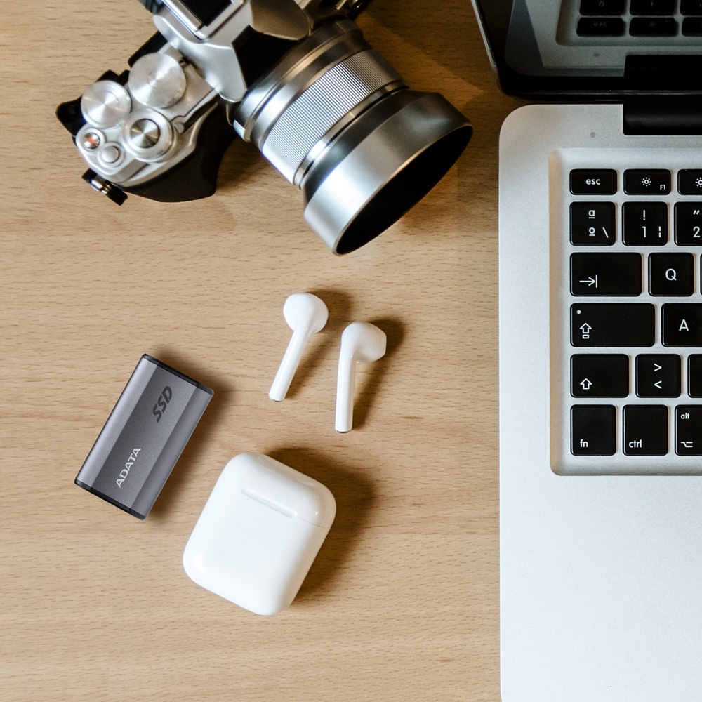 SSD накопитель ADATA USB 3.2 4TB SE880 (AELI-SE880-4TCGY) фото 