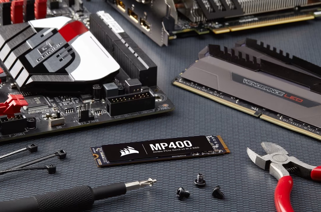 SSD накопичувач Corsair M.2 2280 2TB MP400 (CSSD-F2000GBMP400R2)фото4