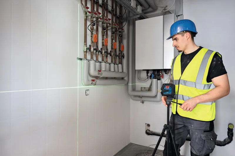 Нівелір лазерний Bosch Professional GLL 20-22 G 3.7В/4АА до 20м ±0.3мм/м (0.601.065.601)фото