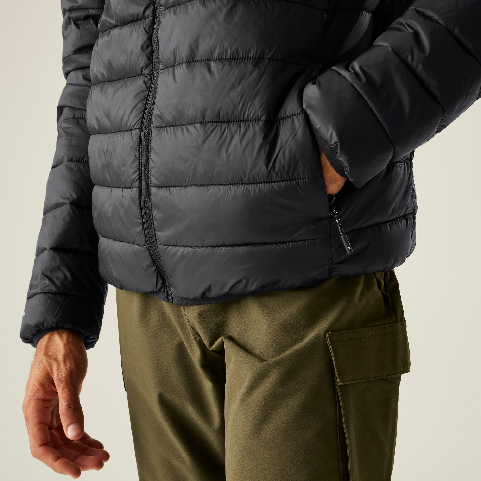 Куртка демисезонная мужская Regatta HoodedMarizion RMN223-800 S черная фото 5