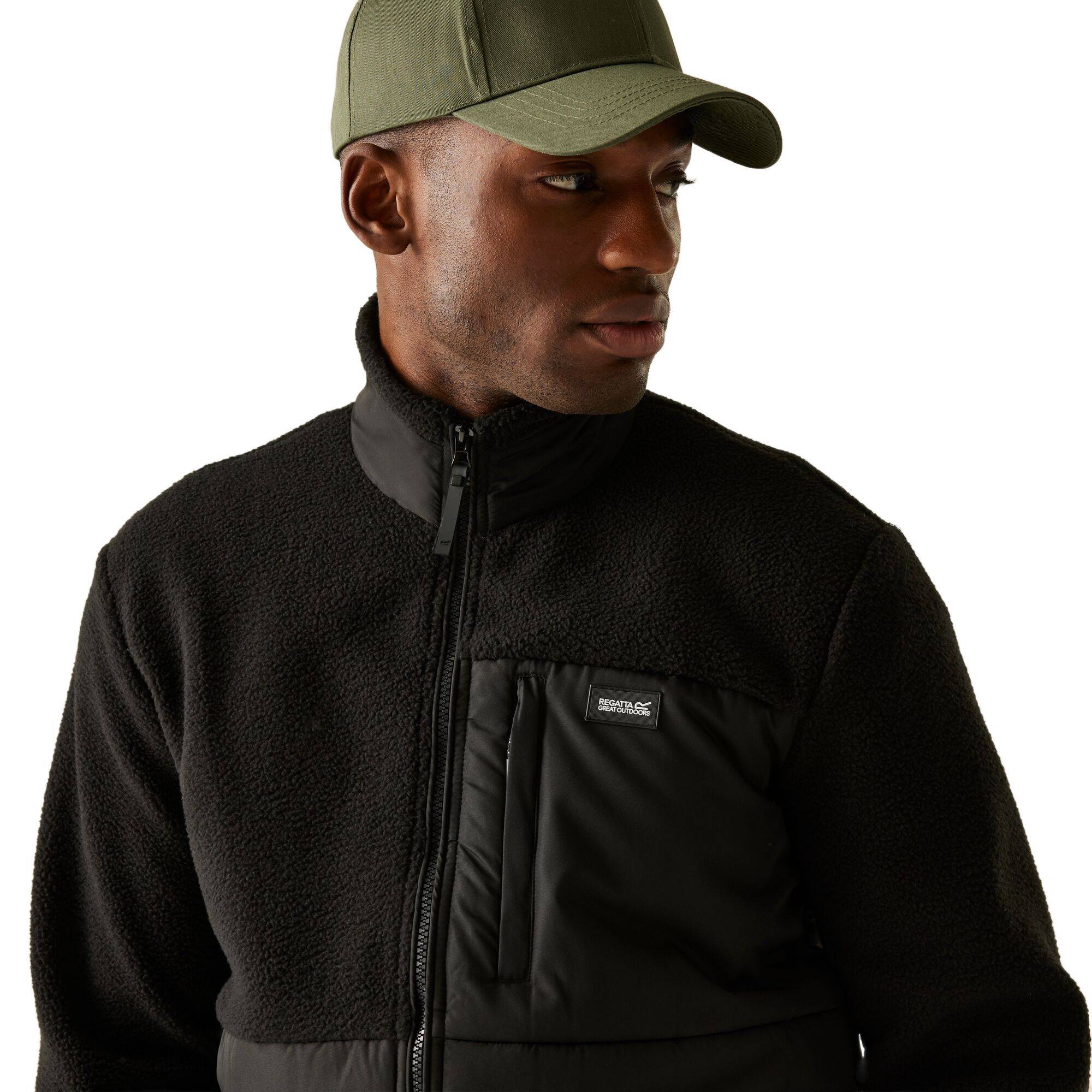 Кофта флисовая мужская Regatta FrankieBorgHybrid RMA663-800 M черная фото 4