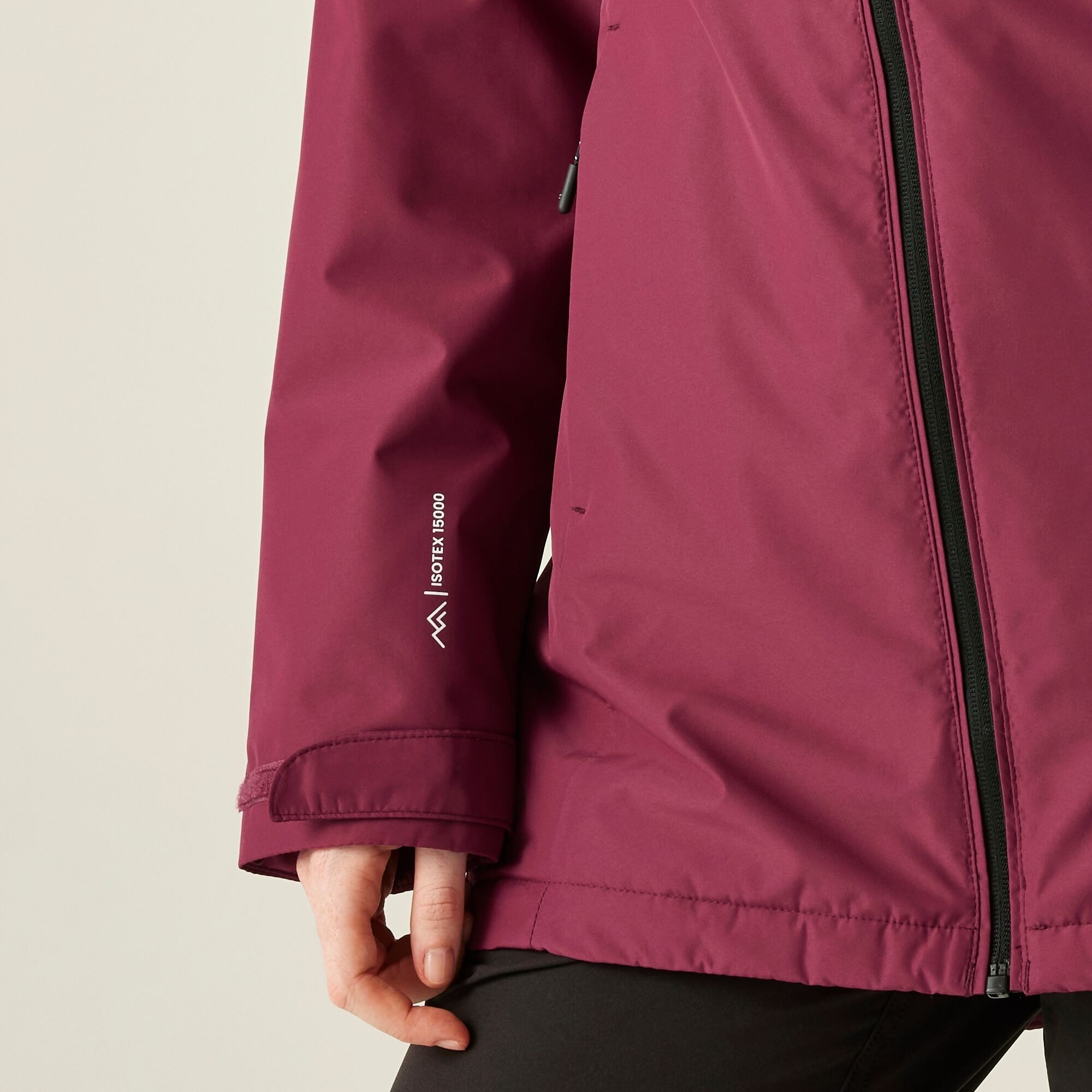 Куртка утепленная женская Regatta Tamlin RWP464-ZI6 12 бордовая фото 