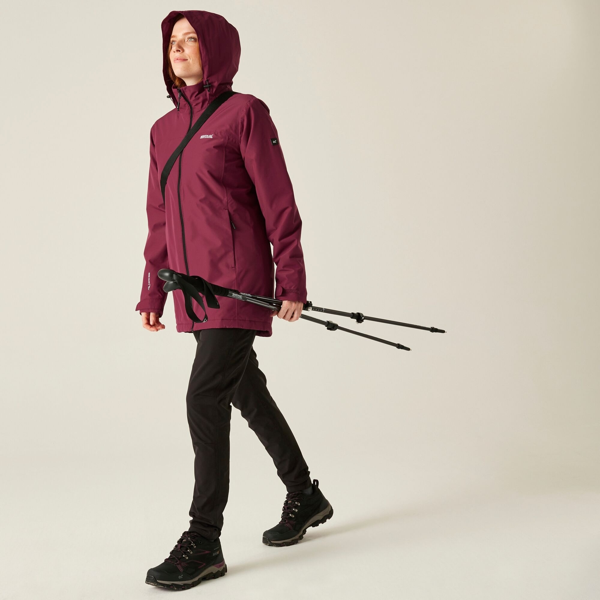 Куртка утепленная женская Regatta Tamlin RWP464-ZI6 14 бордовая фото 