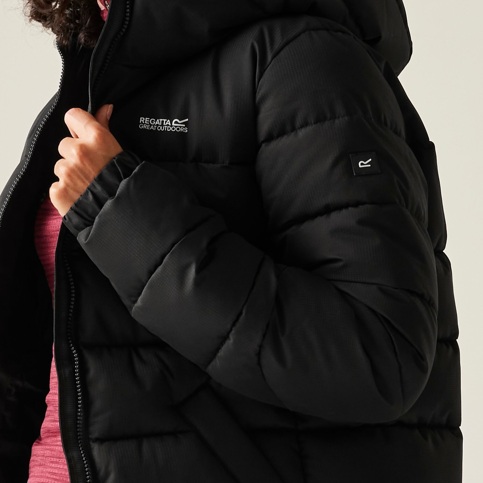 Куртка утеплена жіноча Regatta Women's Aldthorn RWN 397-800 8 чорнафото