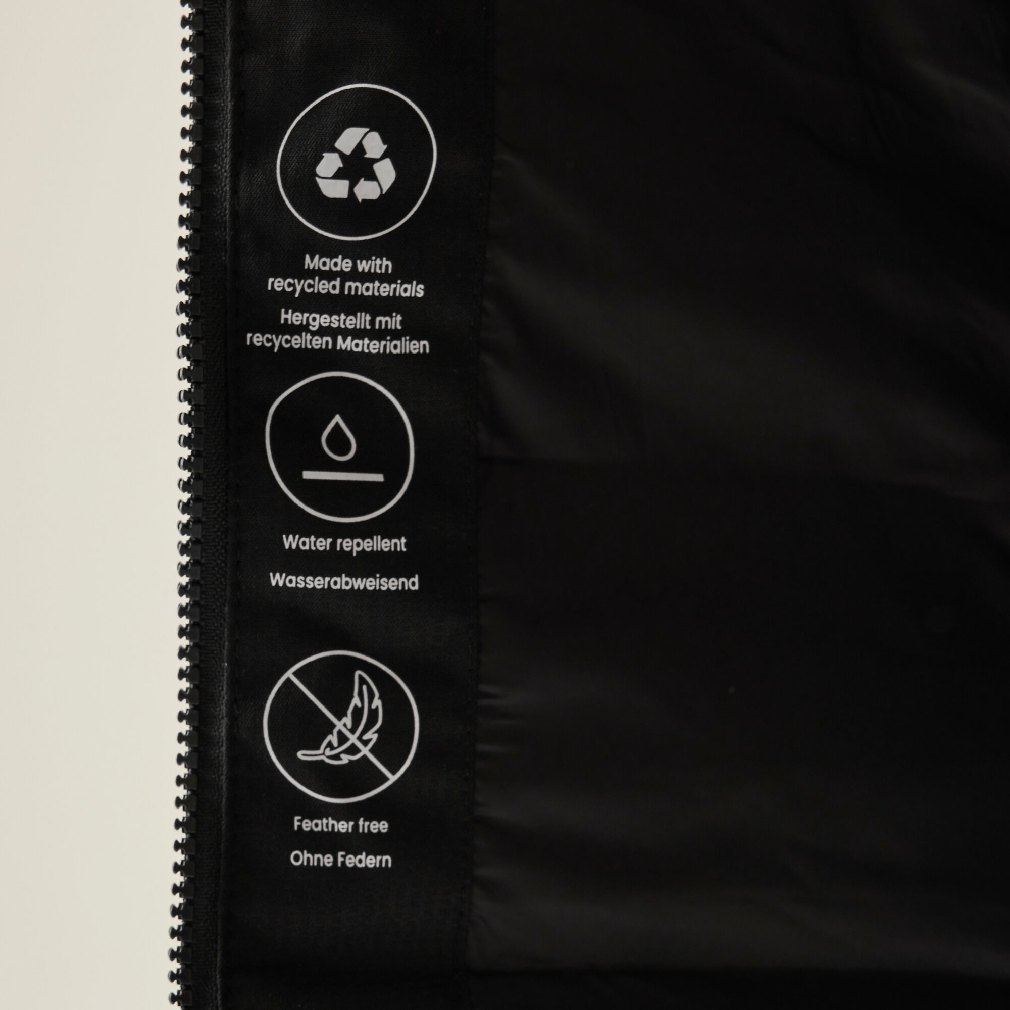 Куртка утепленная женская Regatta Women's Aldthorn RWN 397-800 10 черная фото 