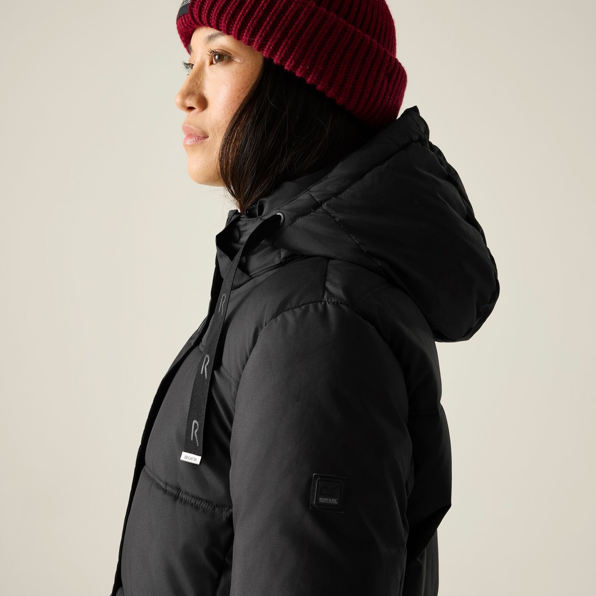 Куртка зимова довга жіноча Regatta Eryn RWN411-800 10 чорнафото