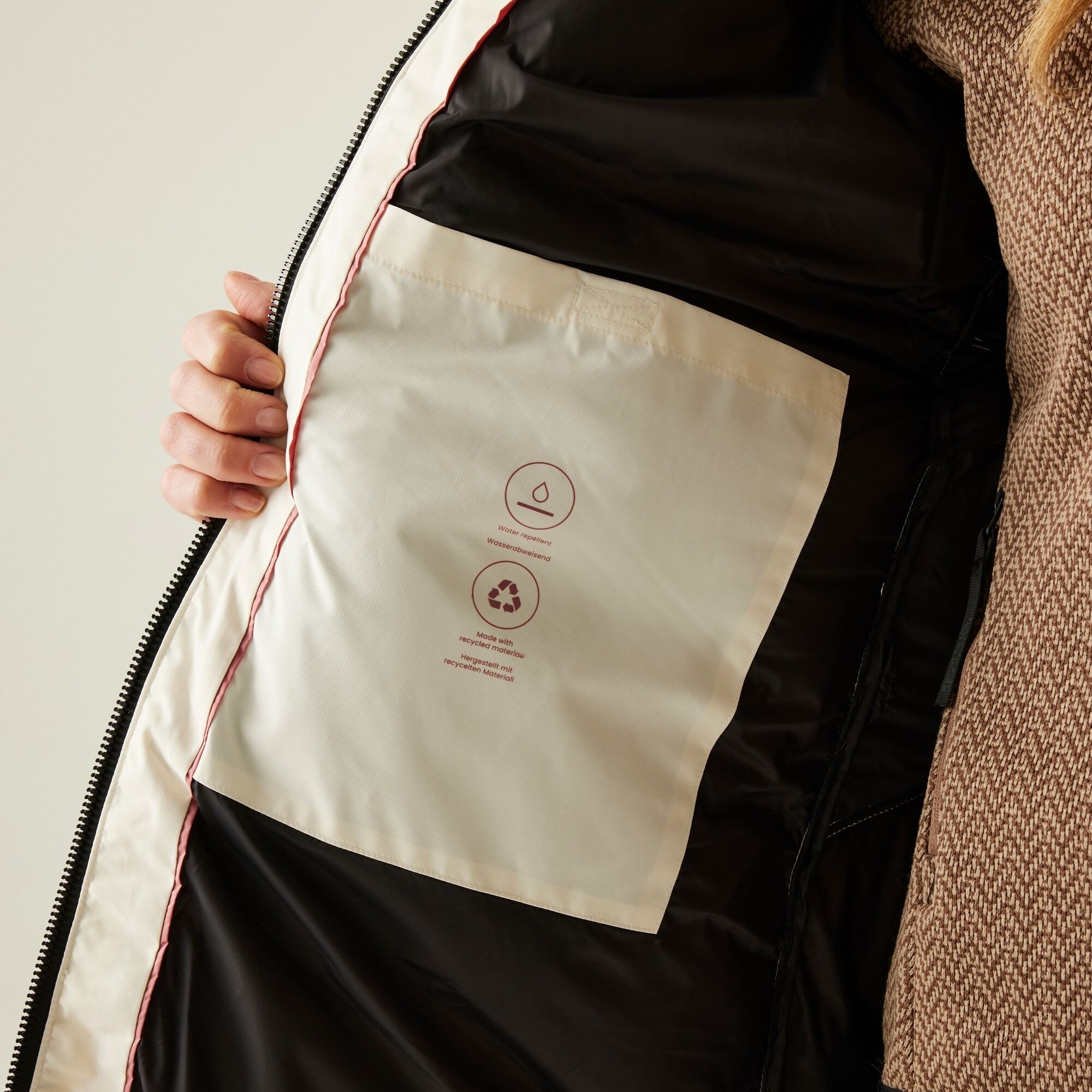 Куртка зимова довга жіноча Regatta Ujeane RWN412-ZKJ 8 білафото