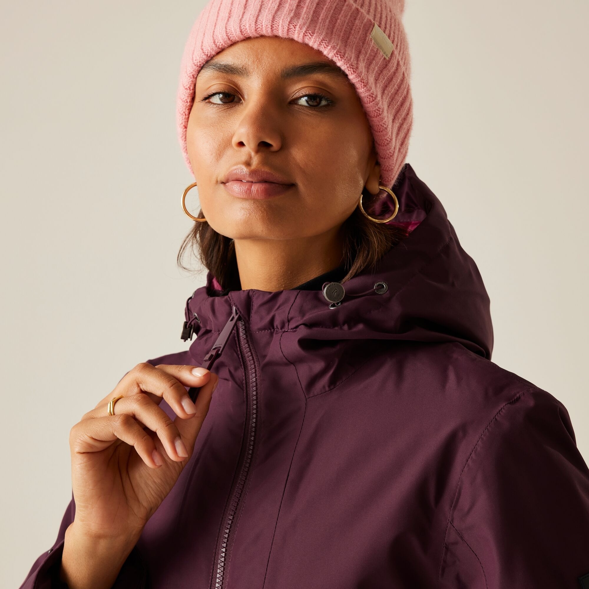 Куртка утепленная женская Regatta Melane RWP457-ZSZ 10 сливовая фото 