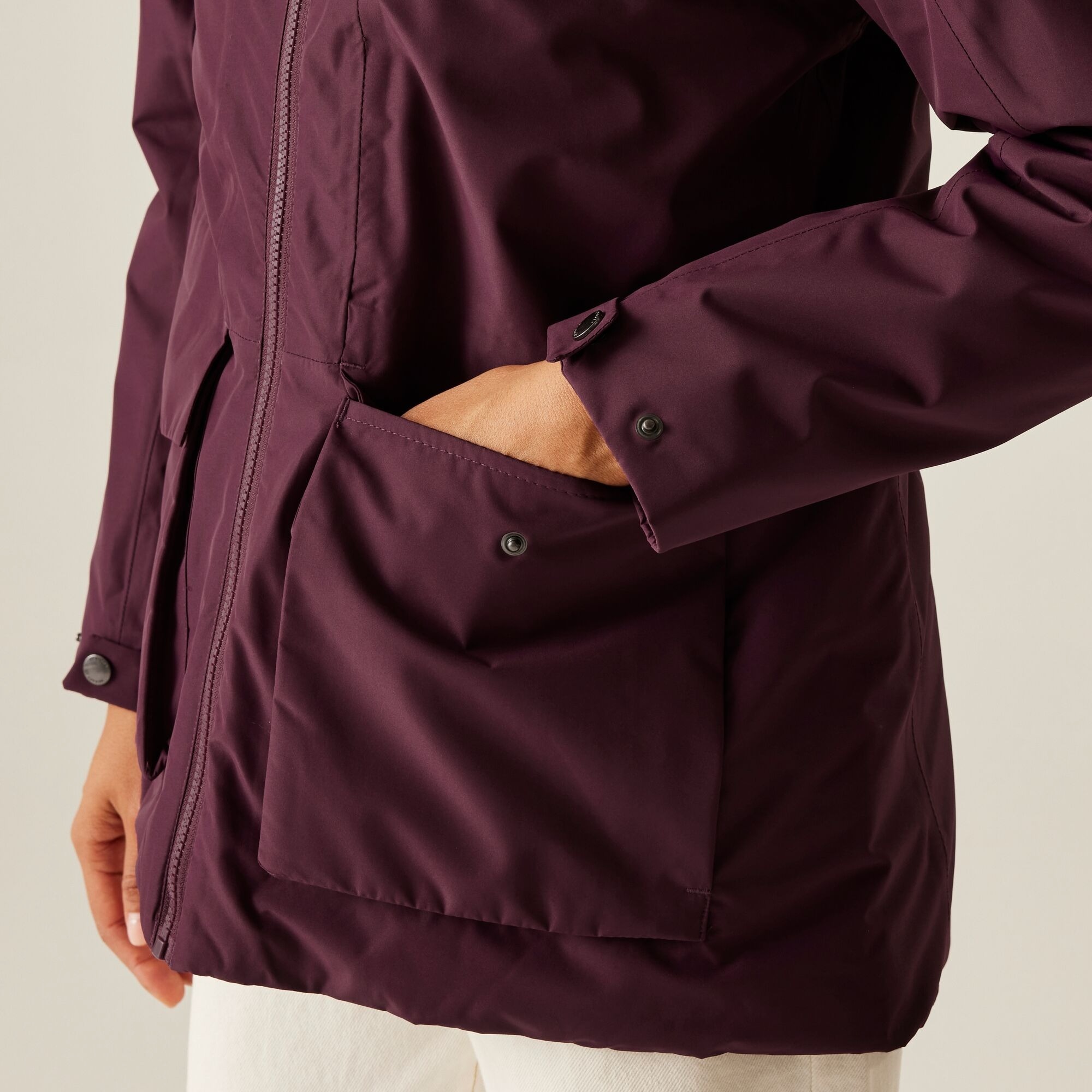 Куртка утепленная женская Regatta Melane RWP457-ZSZ 10 сливовая фото 