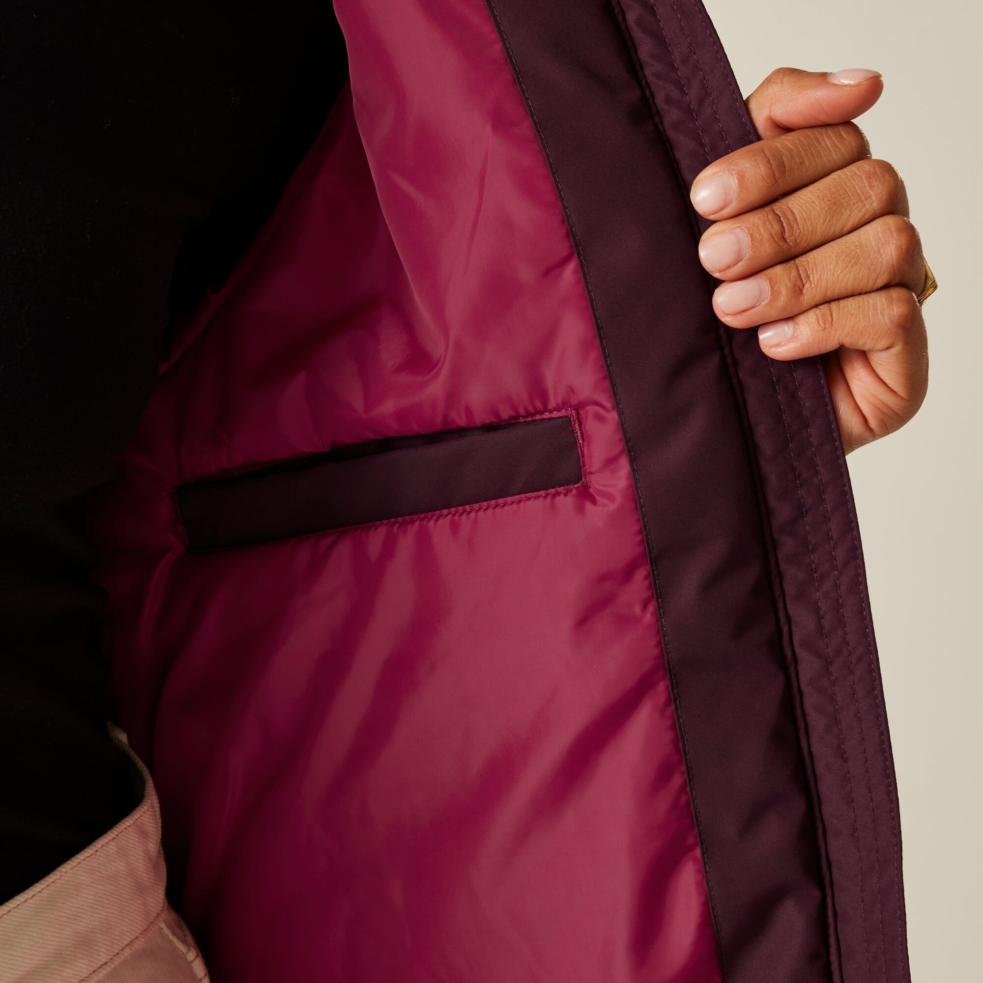 Куртка утепленная женская Regatta Melane RWP457-ZSZ 10 сливовая фото 