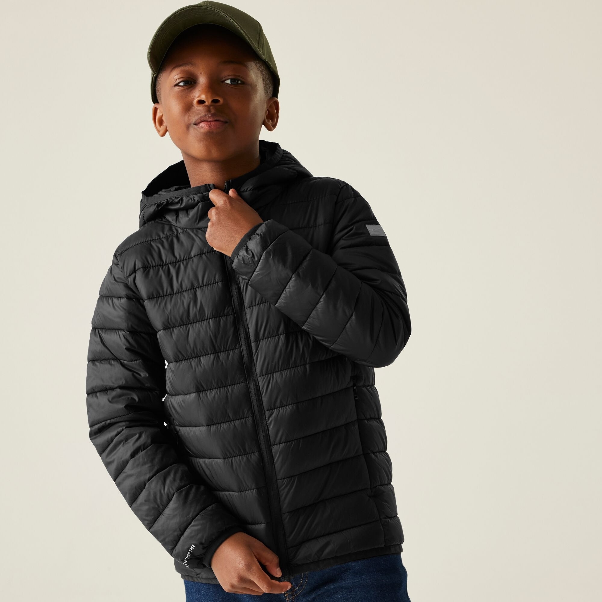 Куртка демісезонна дитяча Regatta JnrHoodedMarizion RKN148-800 11-12 чорнафото