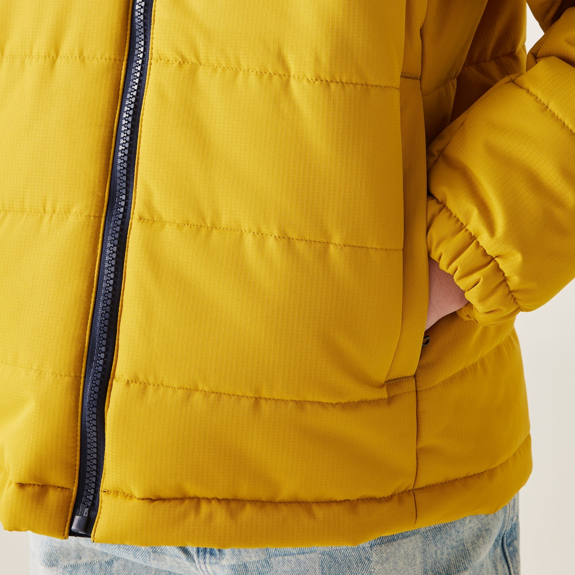 Пуховик для мальчика Regatta Lofthouse RKN202-ZLH 7-8 синий/жолтый фото 