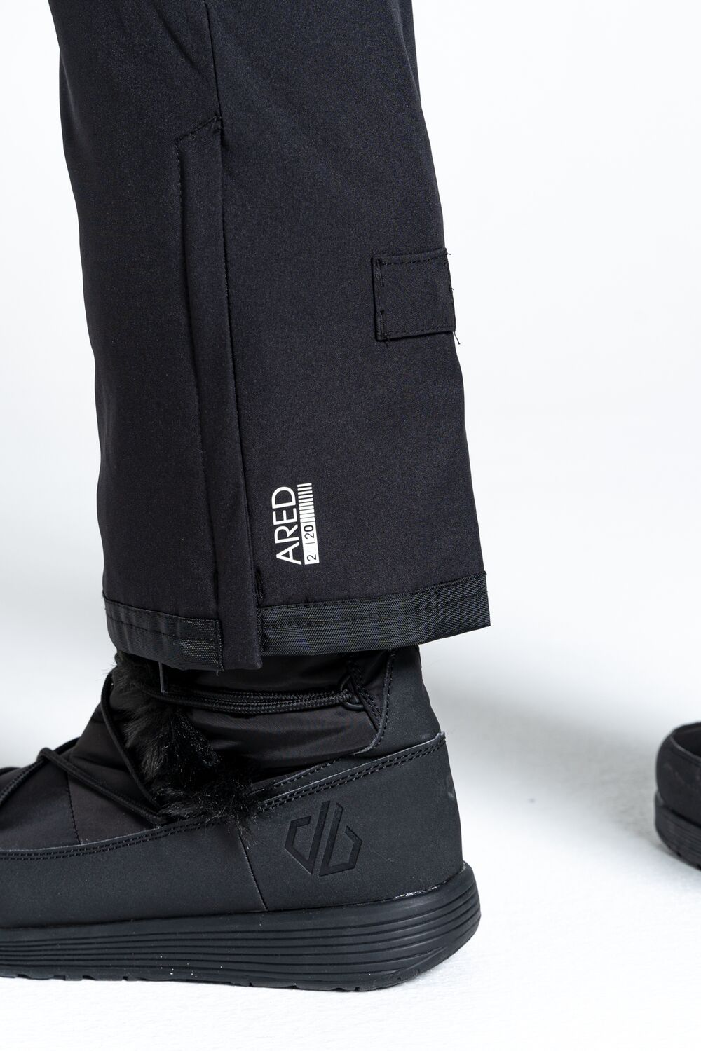 Штаны горнолыжные женсие Dare2b Effused II Pant DWW486-800 14 черные фото11