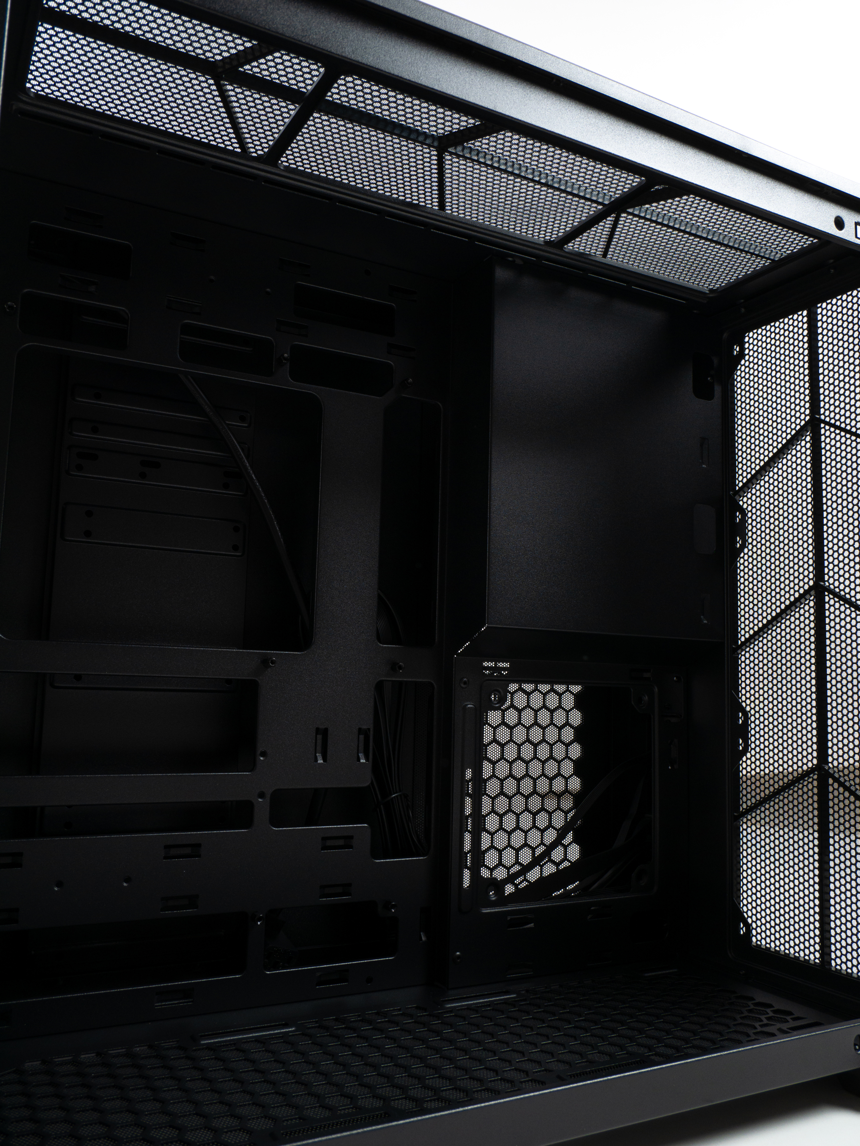 Корпус Vinga Eclipse Black (Eclipse Black)фото