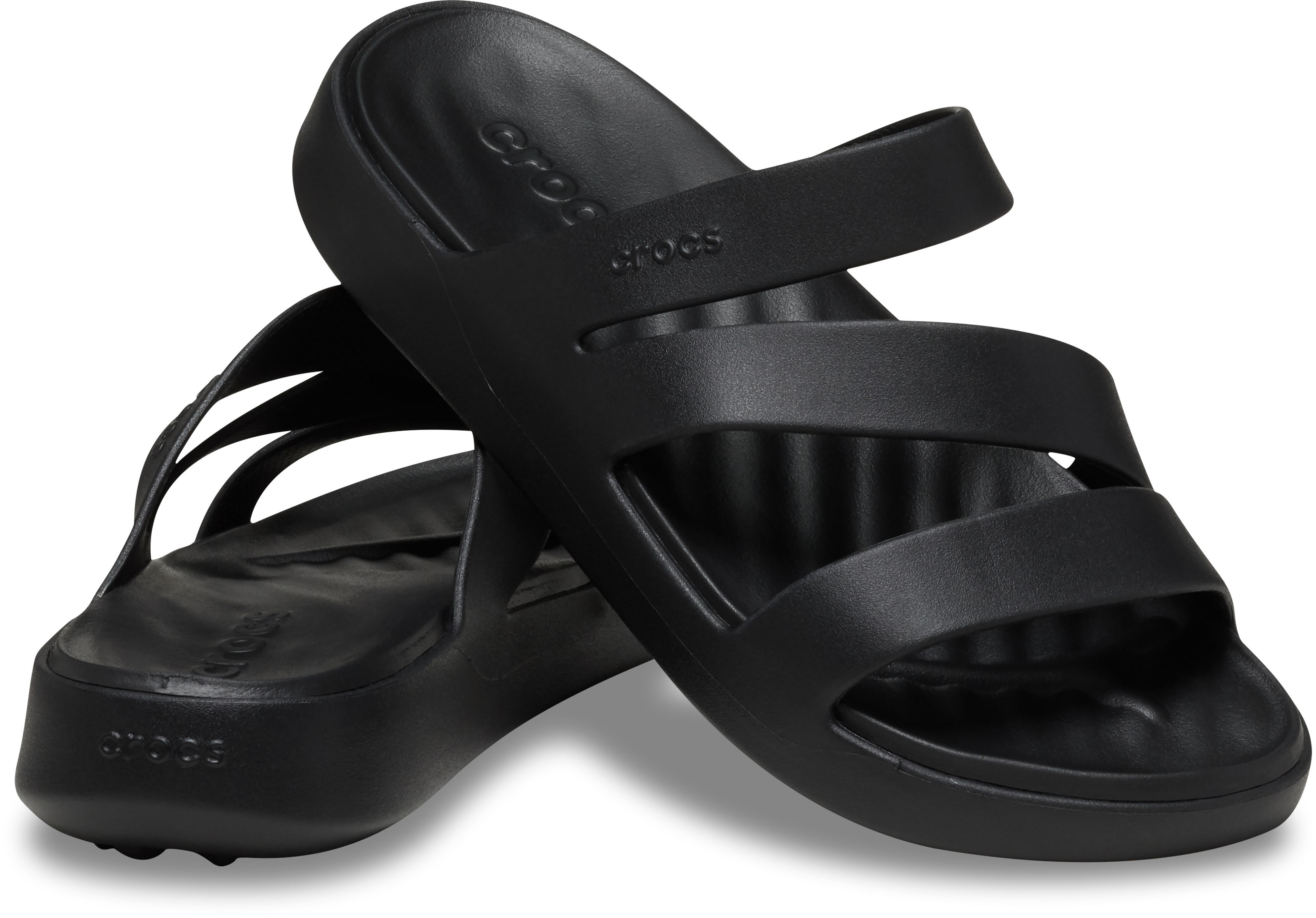 Шльопанці жіночі Crocs Getaway Strappy 209587-001 39-40 чорніфото