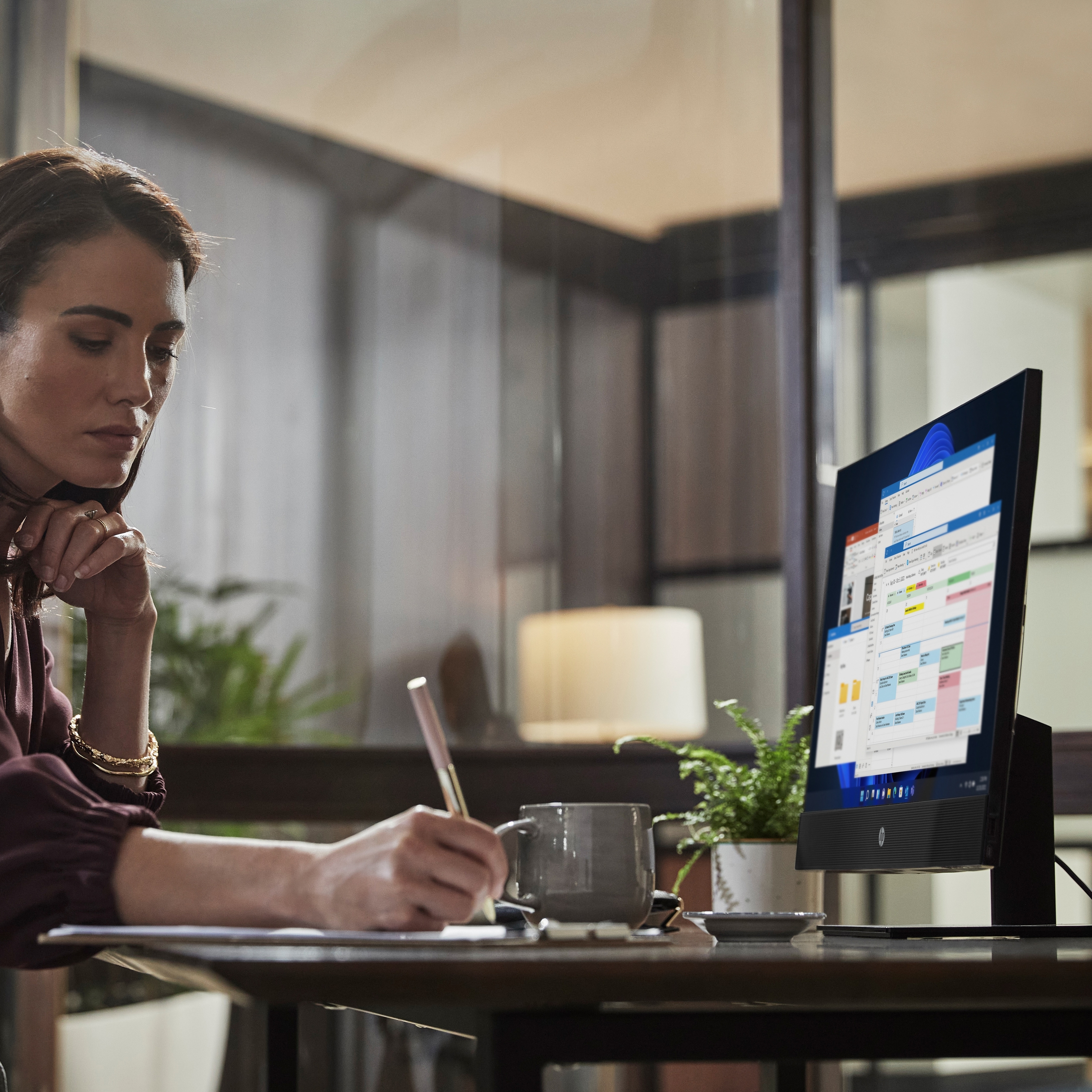 Моноблок 23.8" HP ProOne 440-G9 (B70WHAT) фото 12