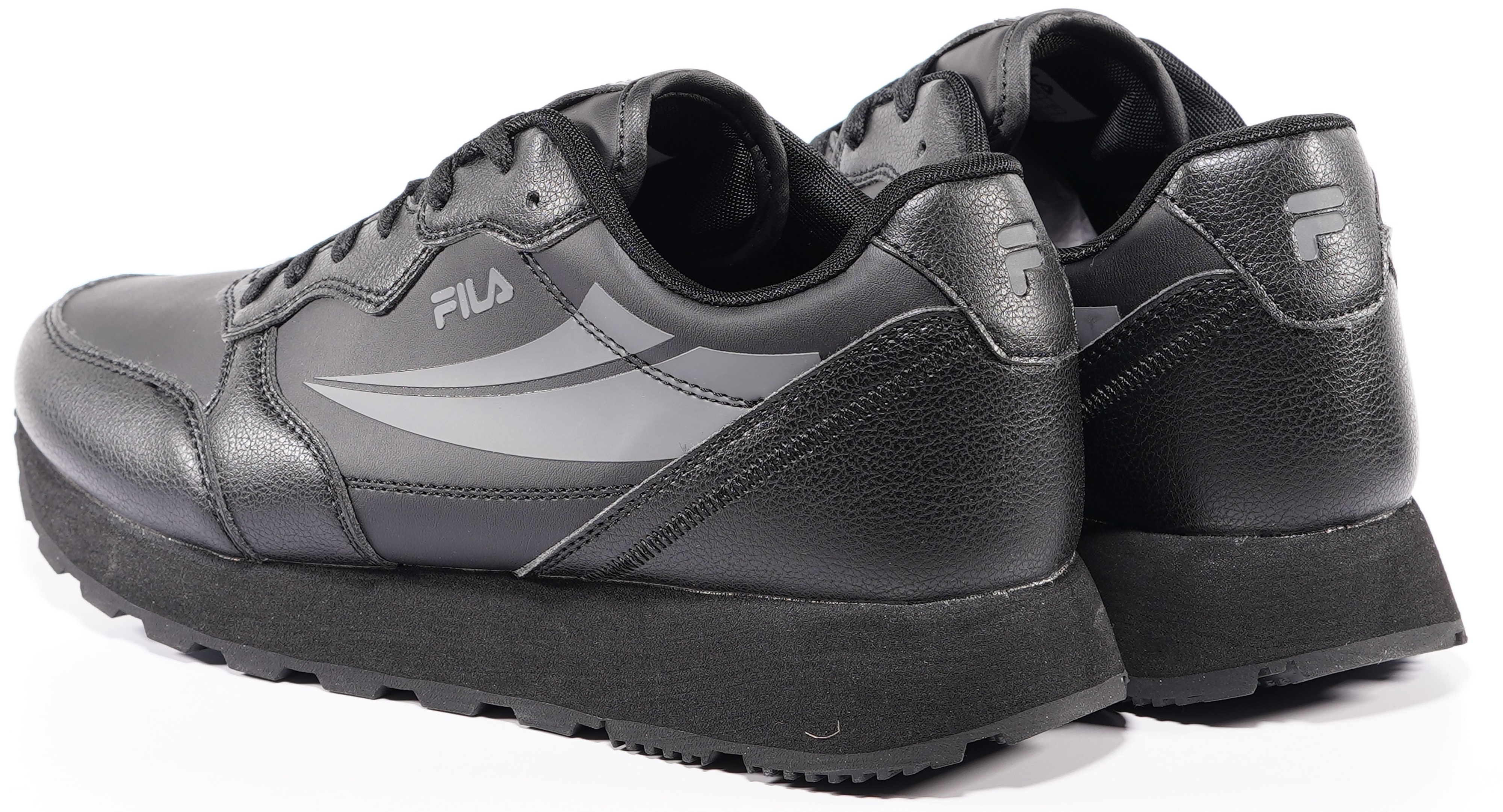 Кросівки чоловічі FILA Hypert P FFM0441-83167 44 чорніфото