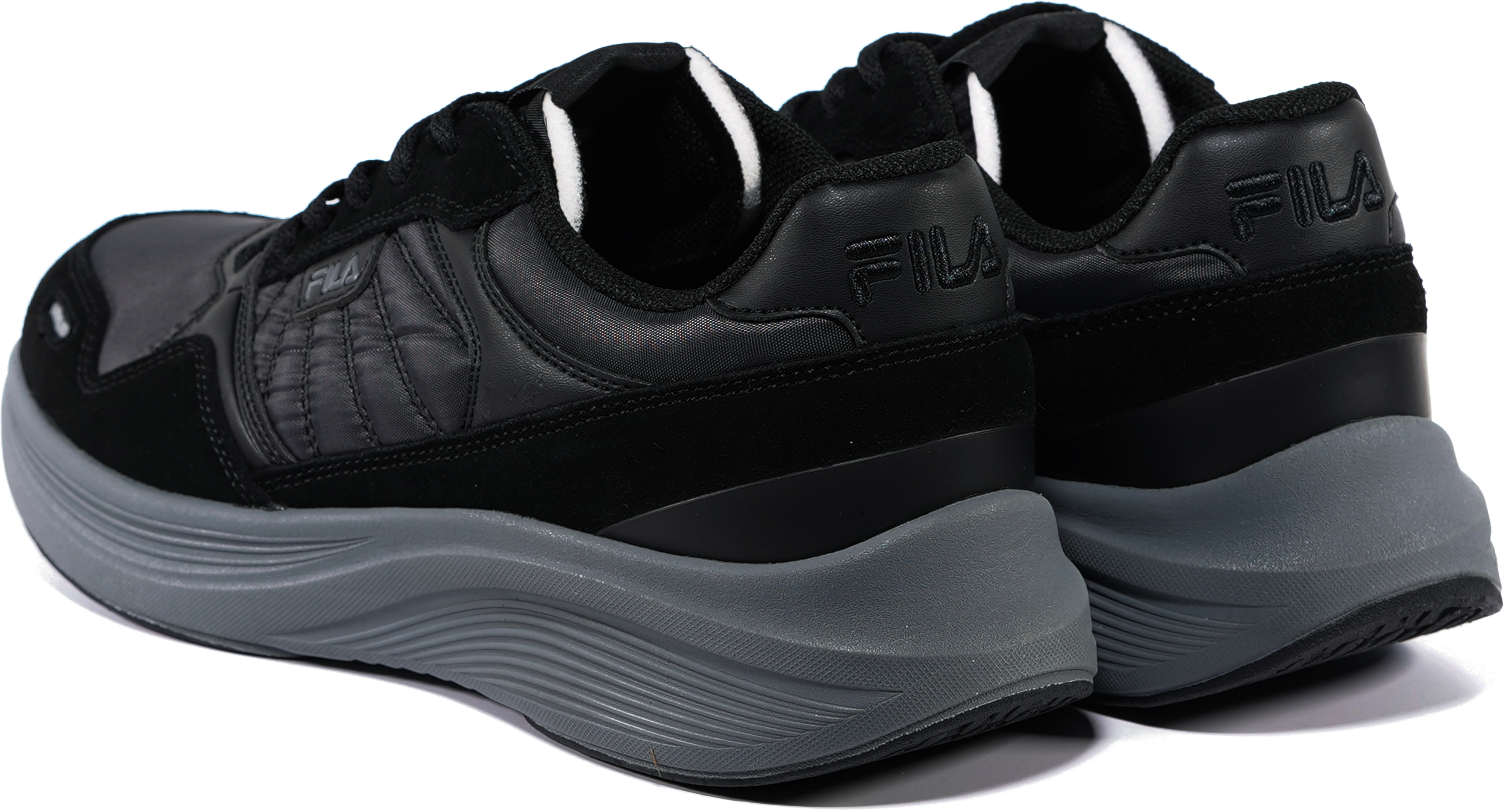 Кросівки чоловічі FILA Skyleap FFM0463-83543 42 чорніфото