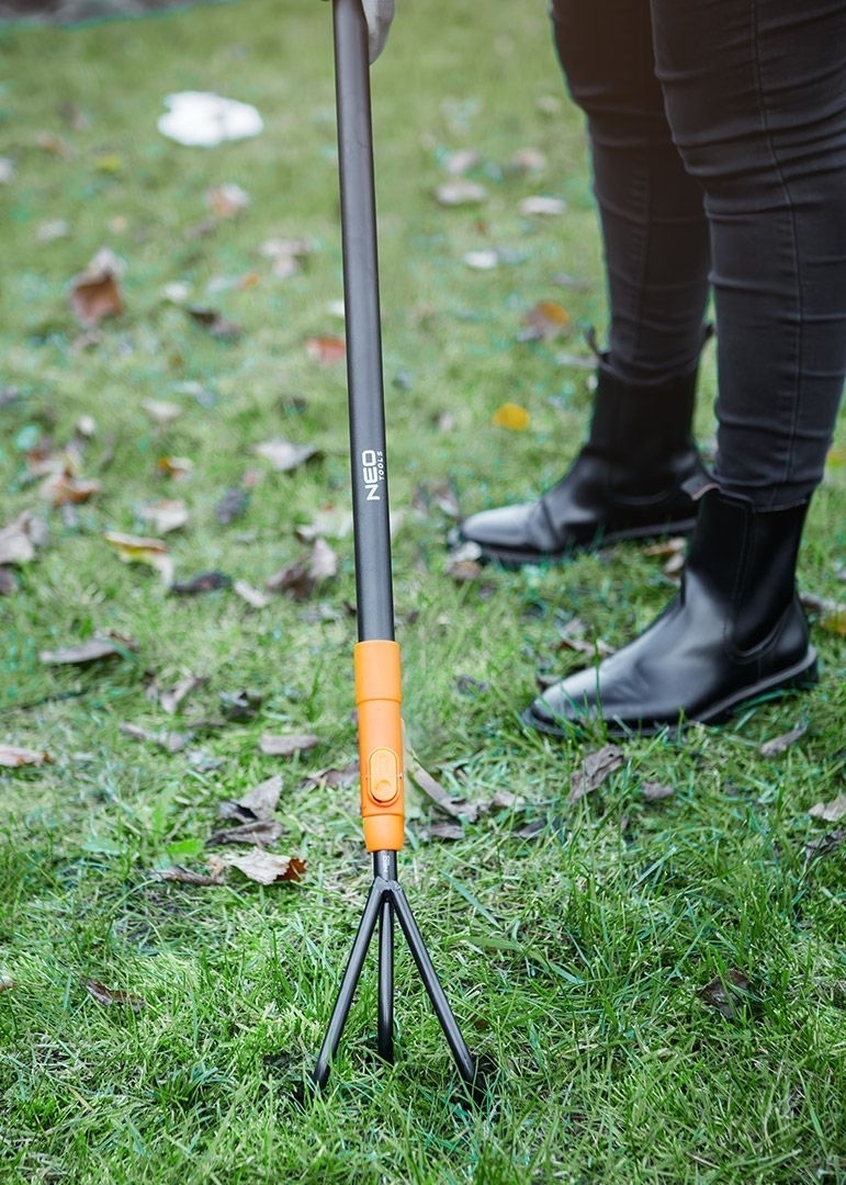 Розпушувач Neo Tools, 23см, 3 зубця (95-063)фото