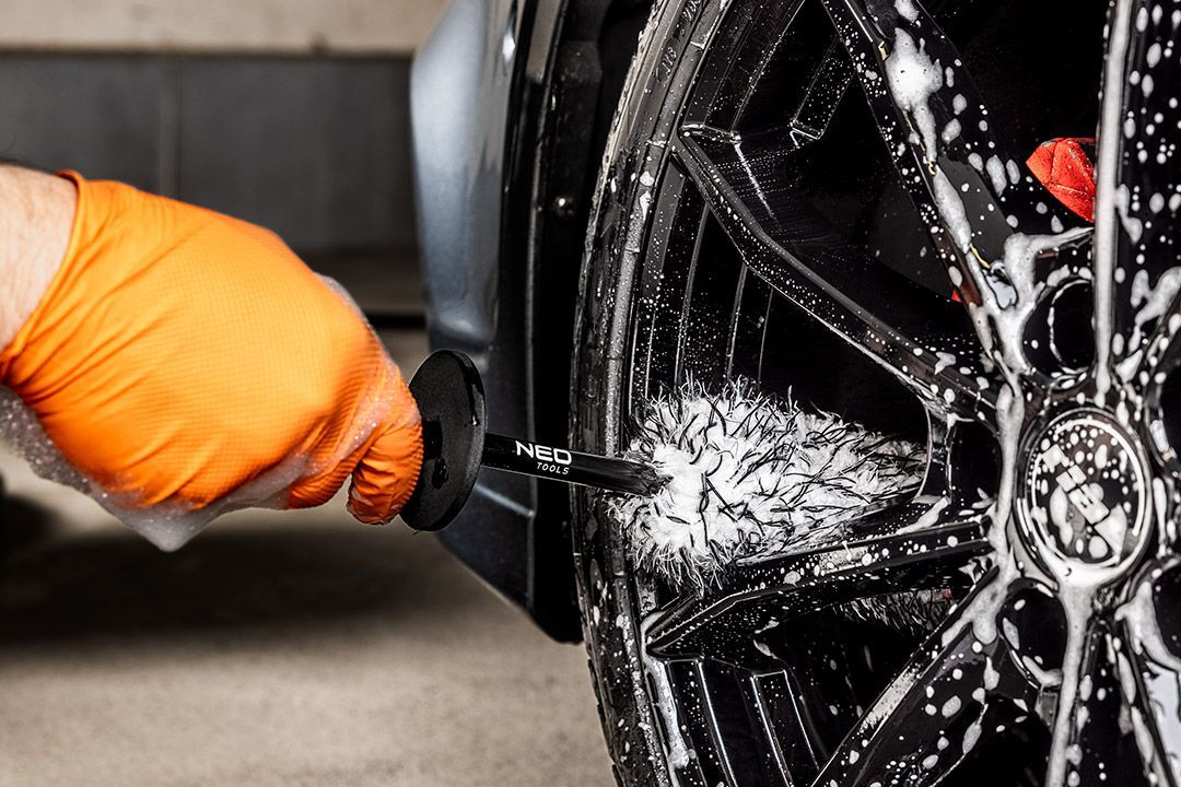 Щетка автомобильная Neo Tools для ободов (11-455) фото 5