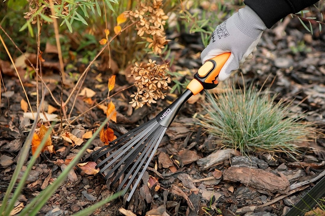 Грабли-веер садовые Neo Tools, ширина 12.5см, 33см (95-075) фото 