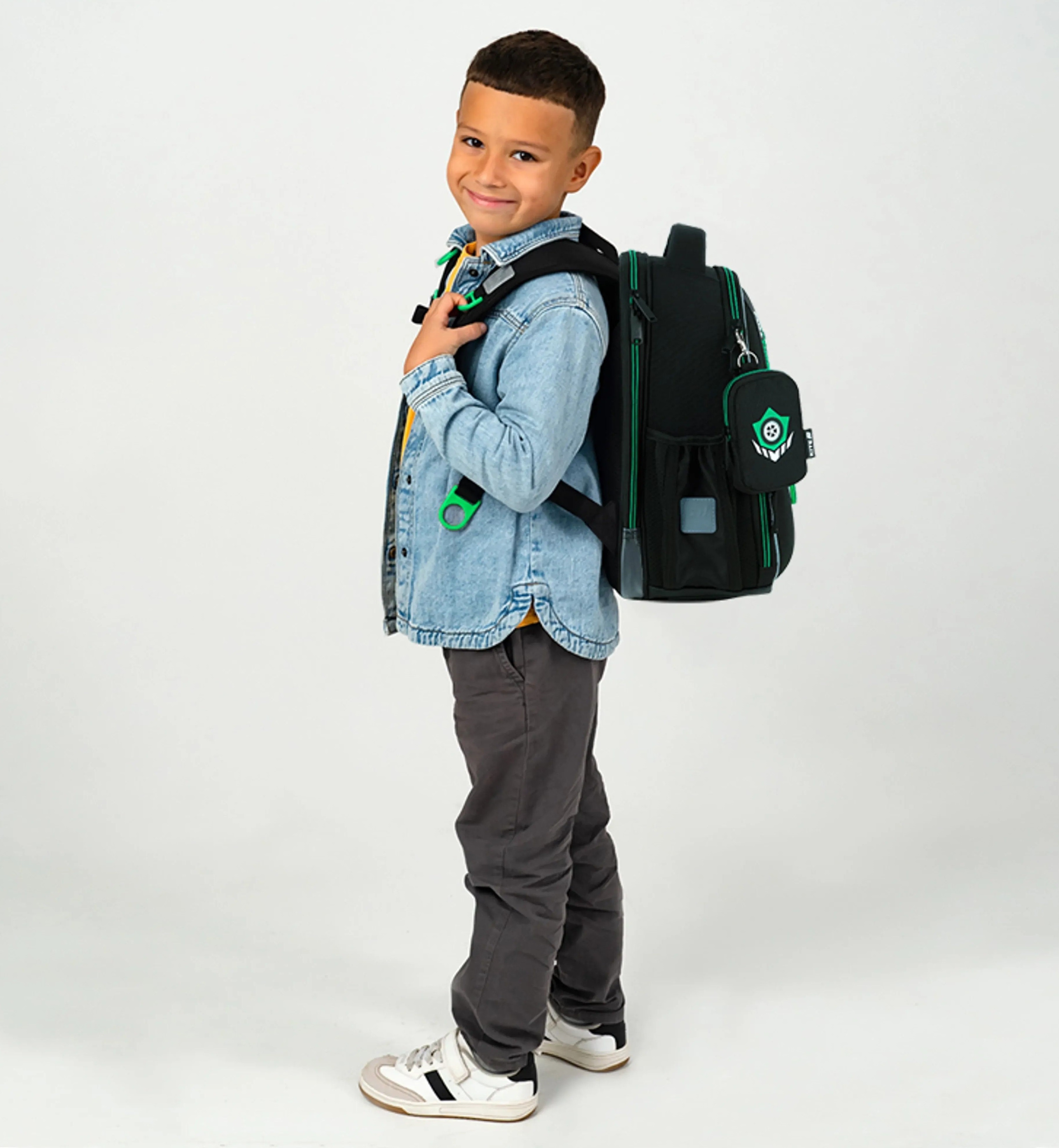 Рюкзак школьный каркасный Kite Education Hot Wheels HW26-555S фото 