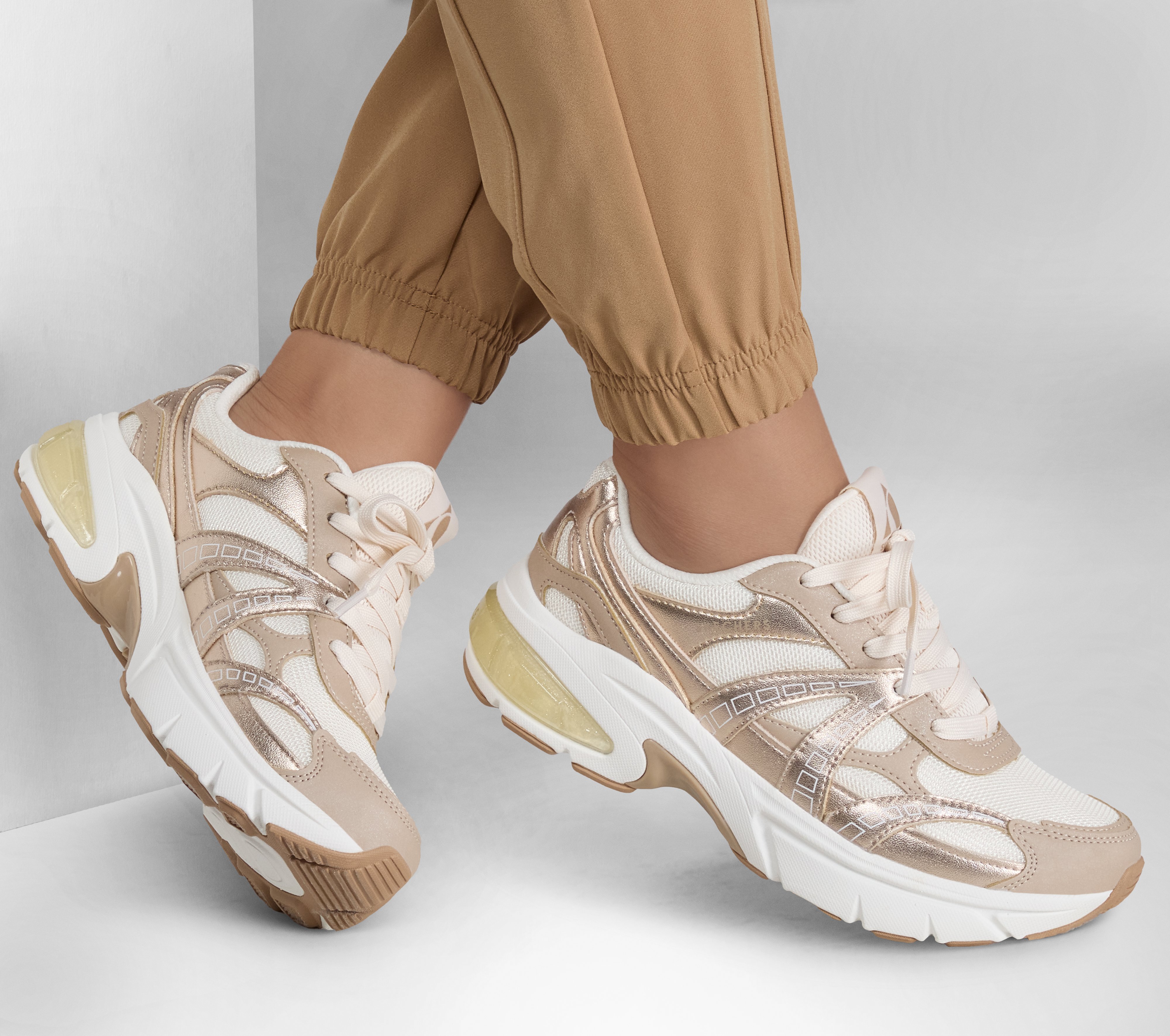 Кроссовки женские Skechers Shadow 177357 RSGD 39 (9 US) розовые фото 