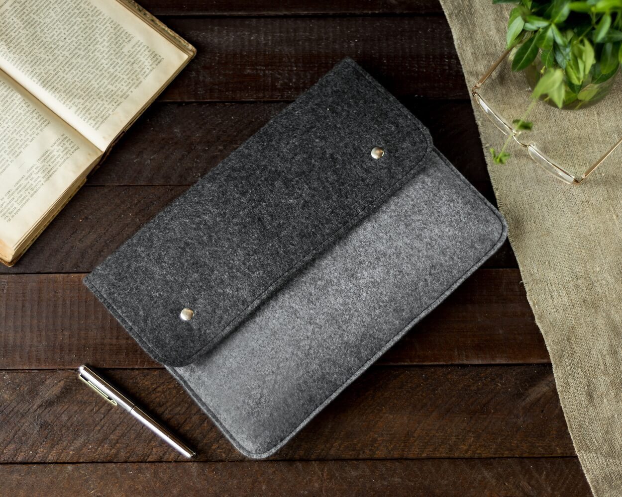 Чехол для ноутбука Gmakin для Macbook Pro 15 Black/Grey (GM05-15) фото 9