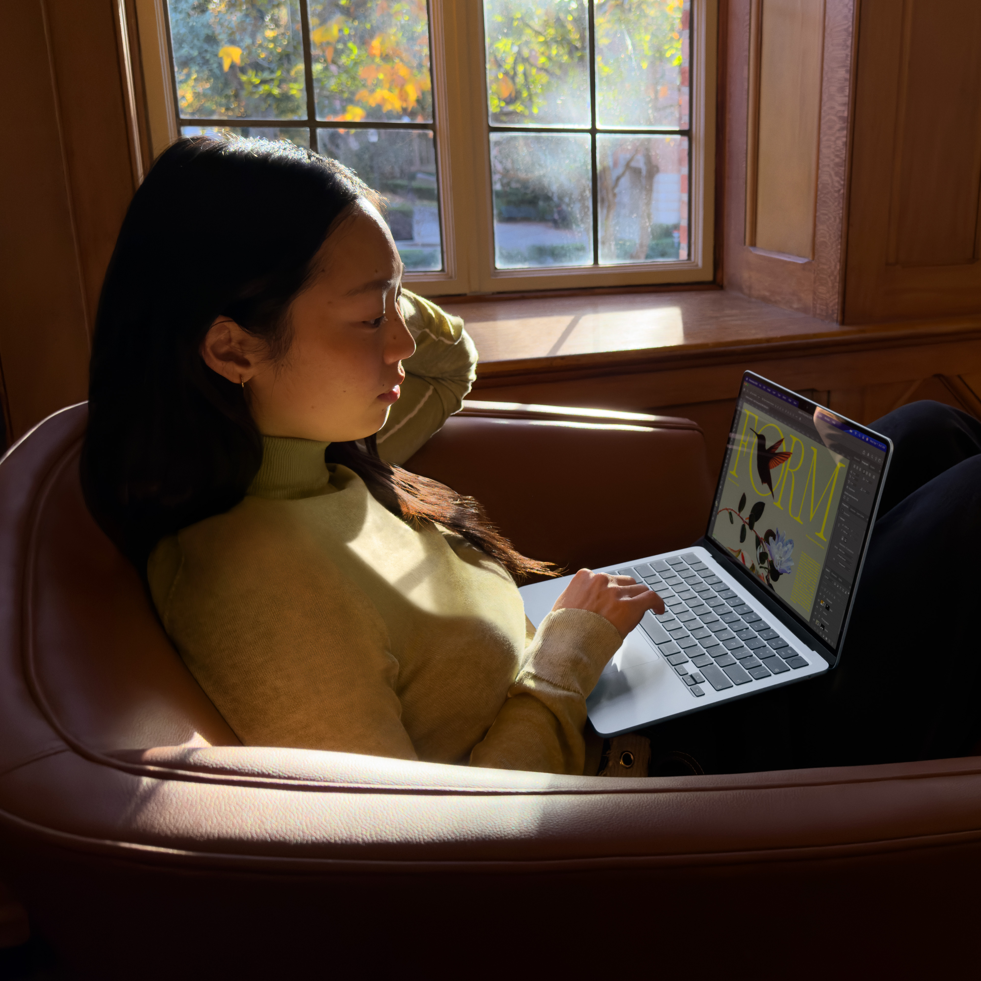 Ноутбук APPLE MacBook Air 13" M5 24/1TB 2026 (MDH94UA/A) Silverфото8