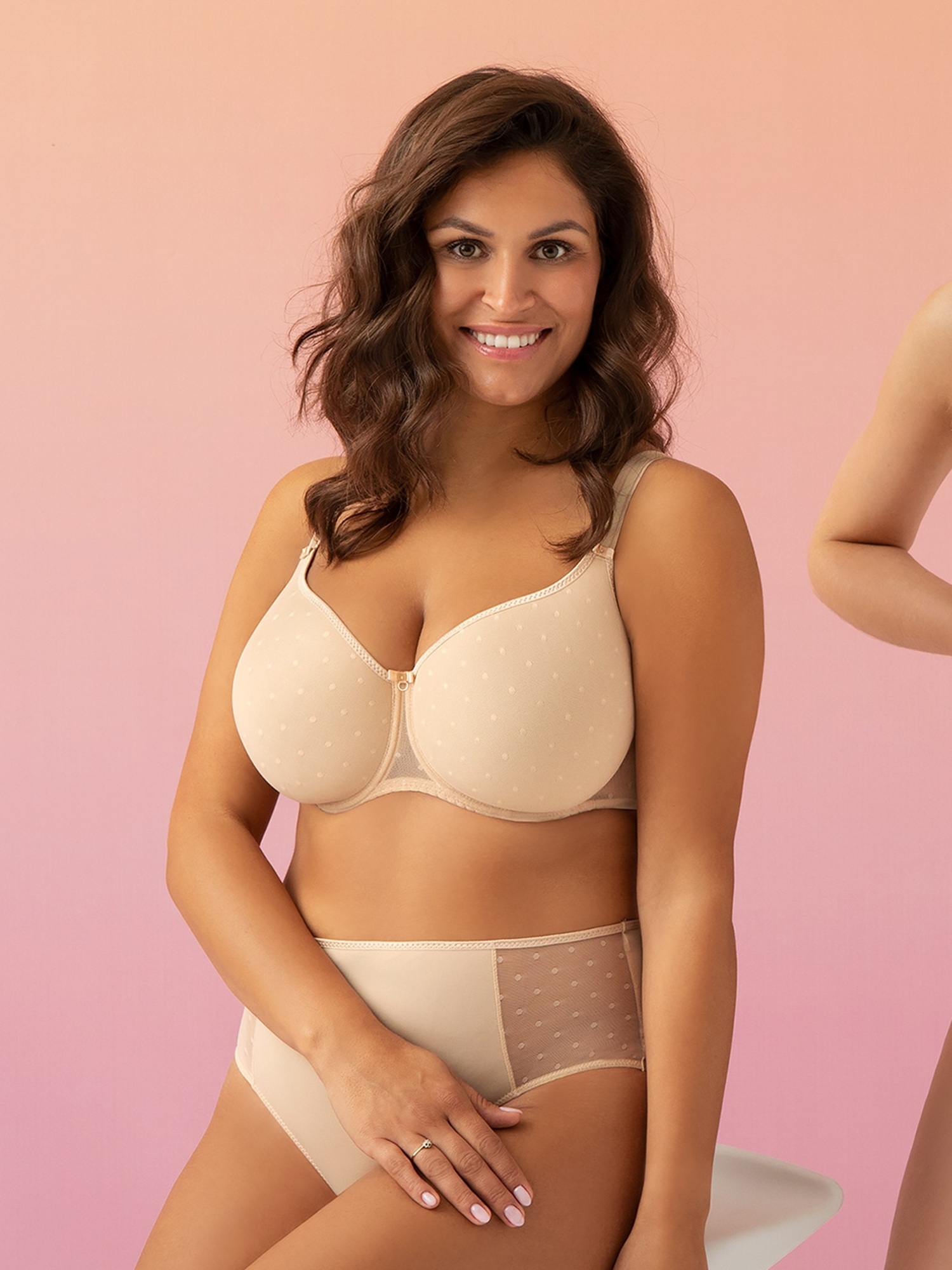 Бюстгалтер жіночий Corin Cr Twiggy 17723 80H тілеснийфото