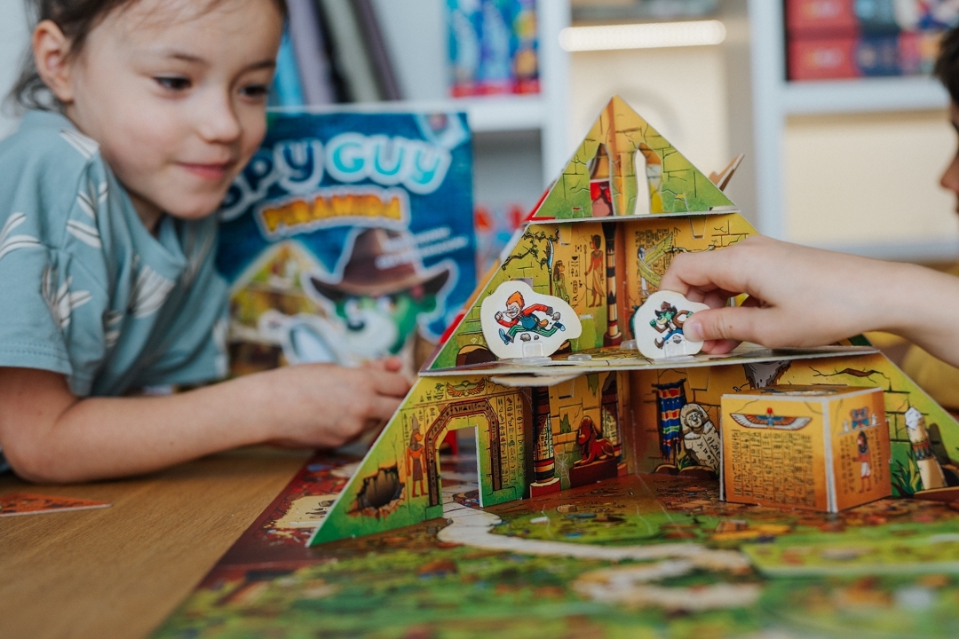 Trefl Настільна гра Spy Guy Піраміда (5900511029796)фото9