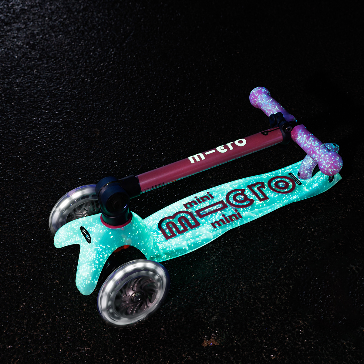 Самокат Micro складной серии Mini Deluxe Foldable Orion Glow LED – Розовый (MMD373) фото 