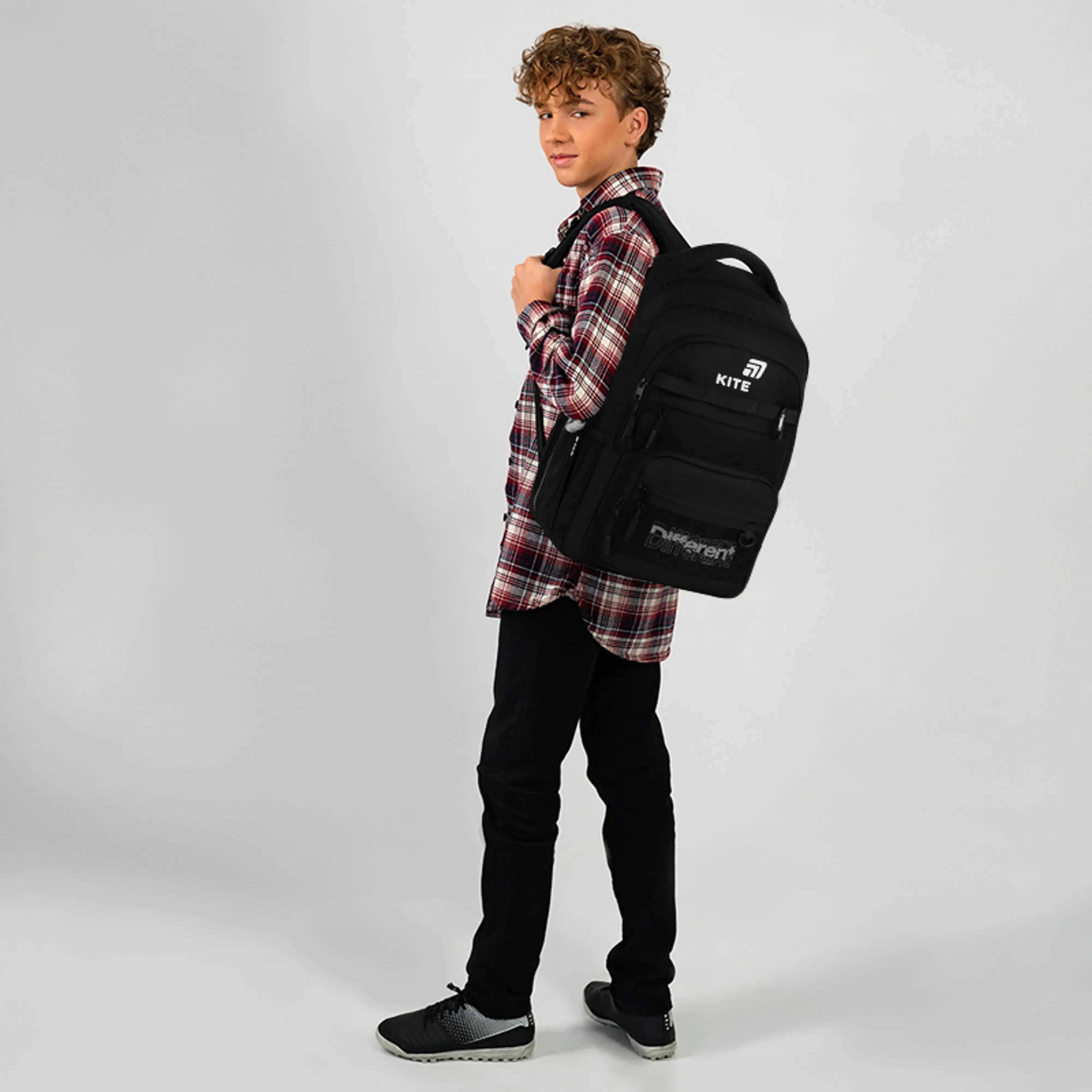 Рюкзак Kite Education teens Different K26-1019L-2 фото 