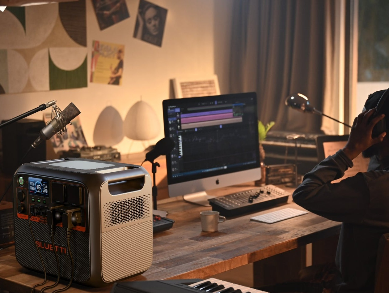 Зарядная портативная электростанция Bluetti AC200PL (AC200PL) фото 