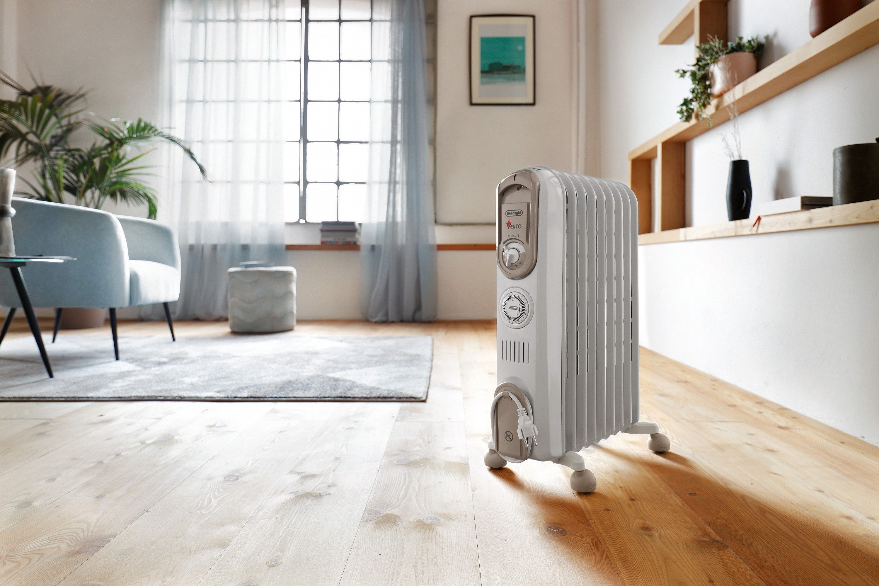 Масляний радіатор Delonghi V 550918 T WBфото