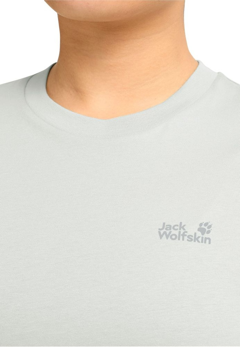 Футболка женская Jack Wolfskin Essential T W A65757_5488 XS белая фото 