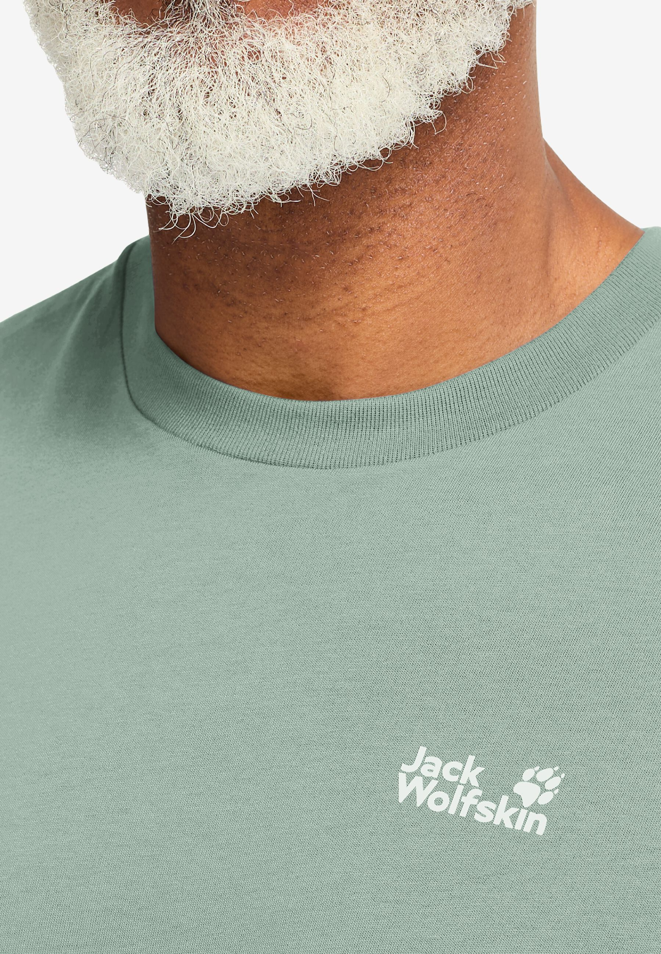 Футболка мужская Jack Wolfskin Essential T M A65917_E0272 2XL зеленая фото 