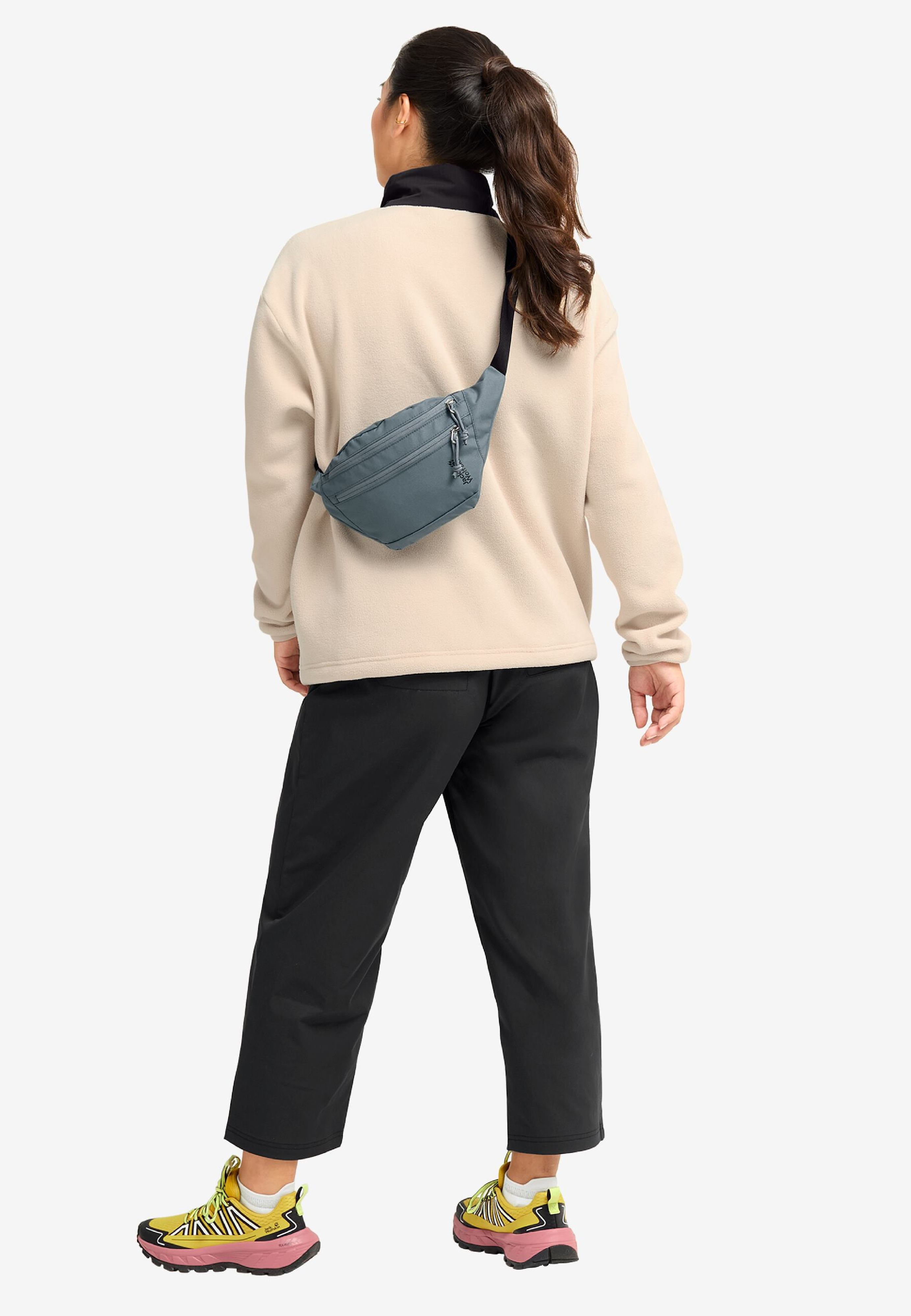 Сумка на пояс Jack Wolfskin Konya Hipbag A66075_F0303 серая фото 